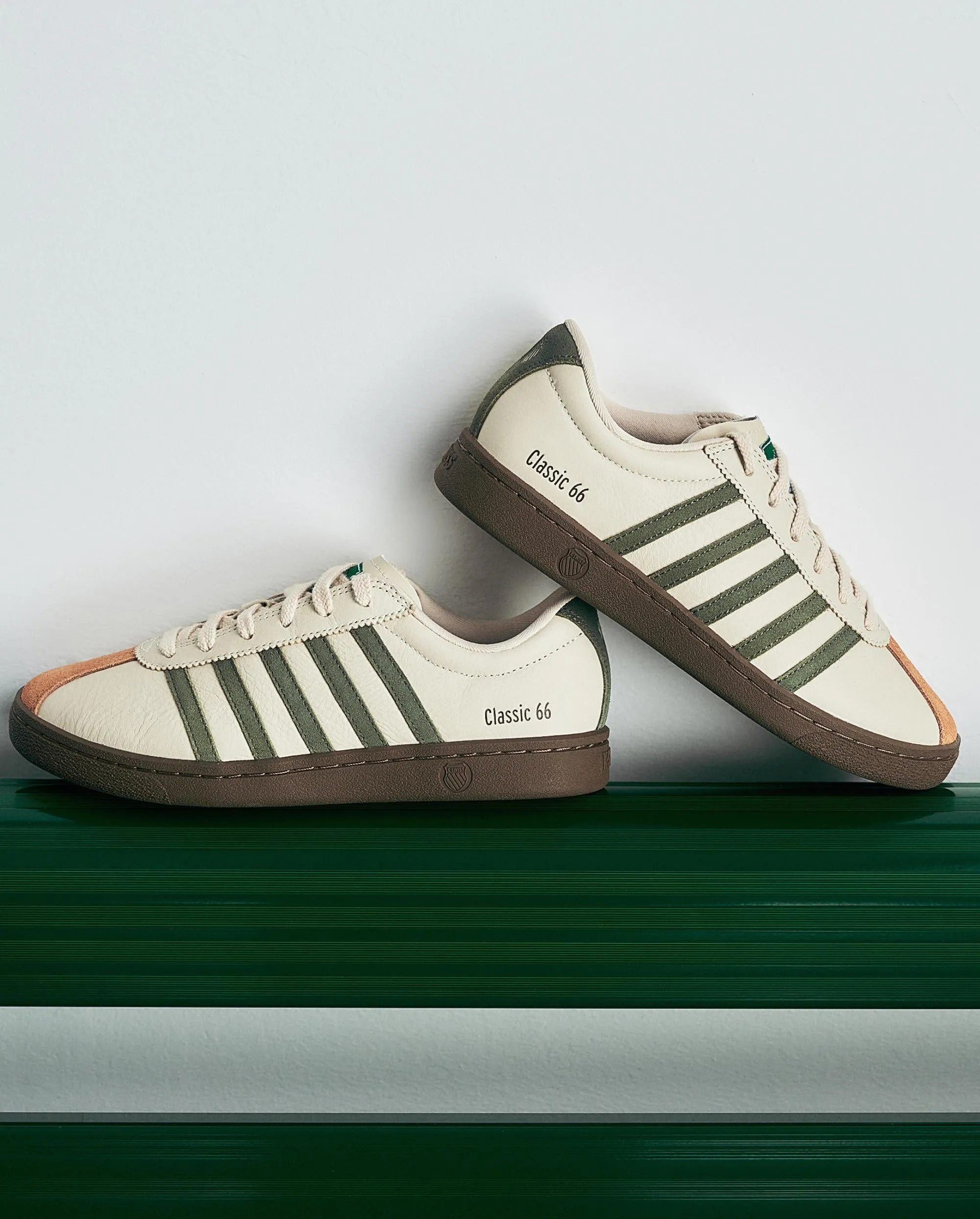 04712-202-M | MEN'S NEW CLASSIC 66 SNEAKERS | OYSTER GREY Fresh stability