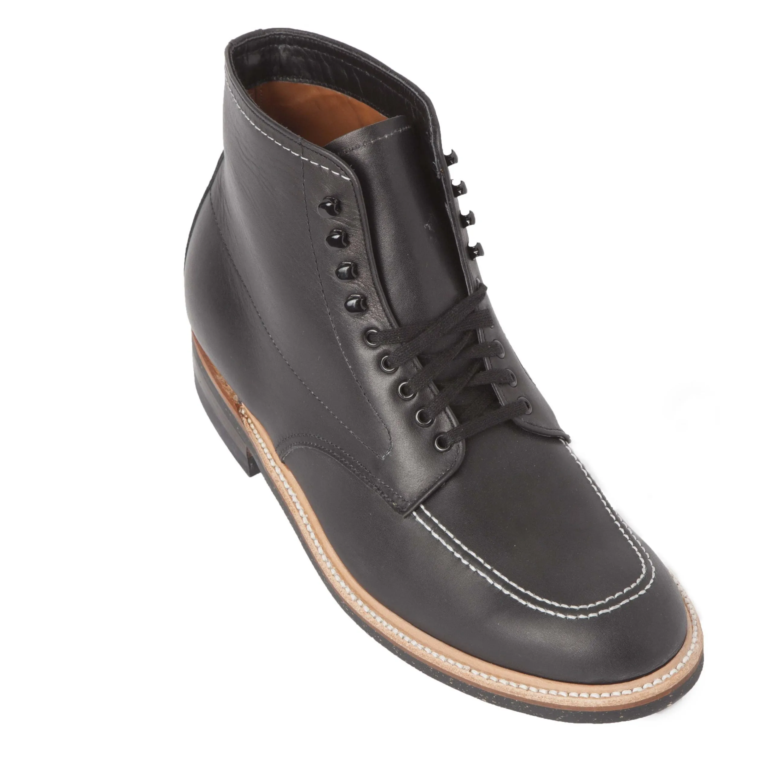 401 - Indy Boot in Black Chromexcel is Pull Tab
