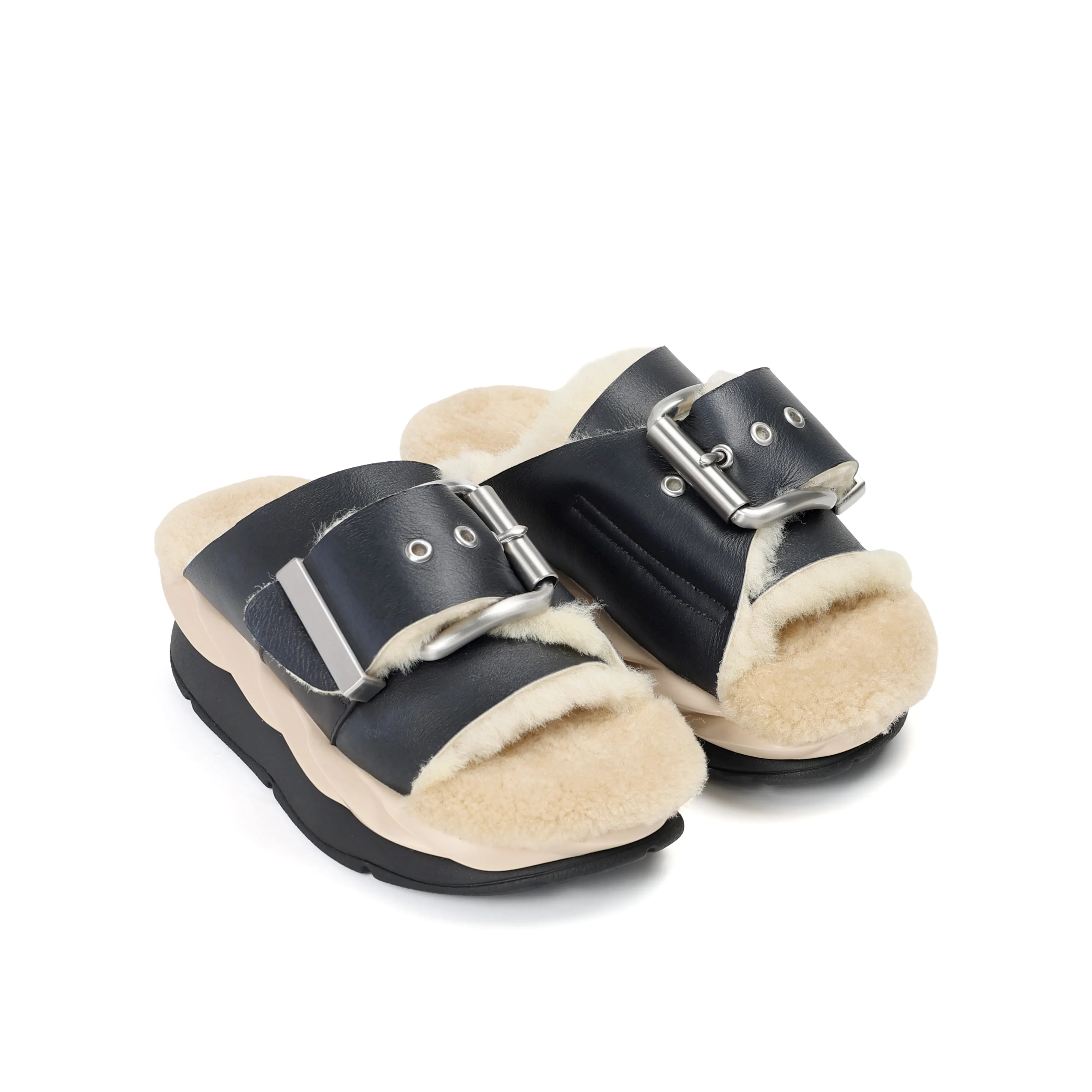 4CCCCEES MELLOW LAZE - OREO - BLACK & CREAM Stylish Slip-Ons