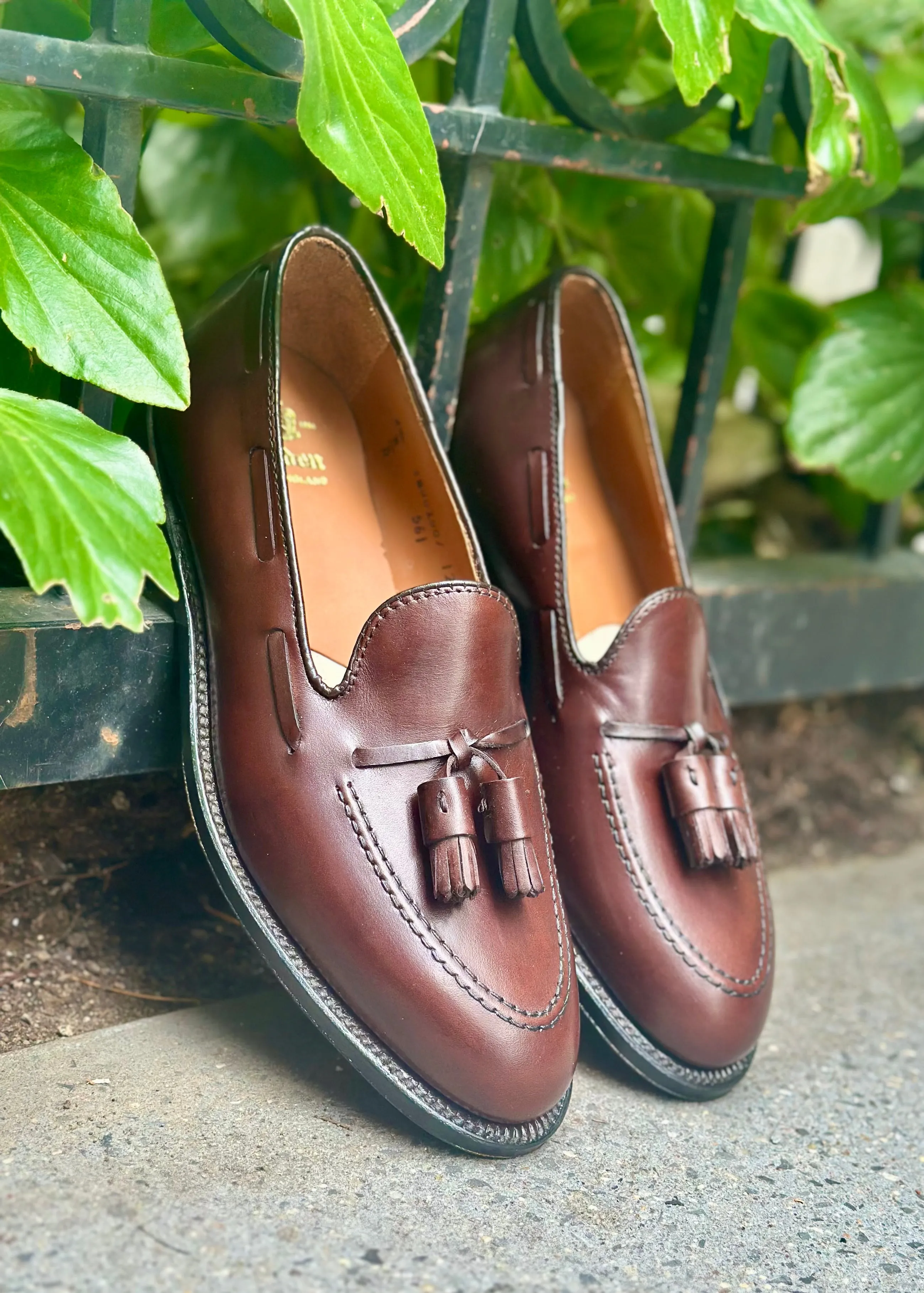 561 - Tassel Loafer in Brown Calskin Classic Padding Classic Comfort Design