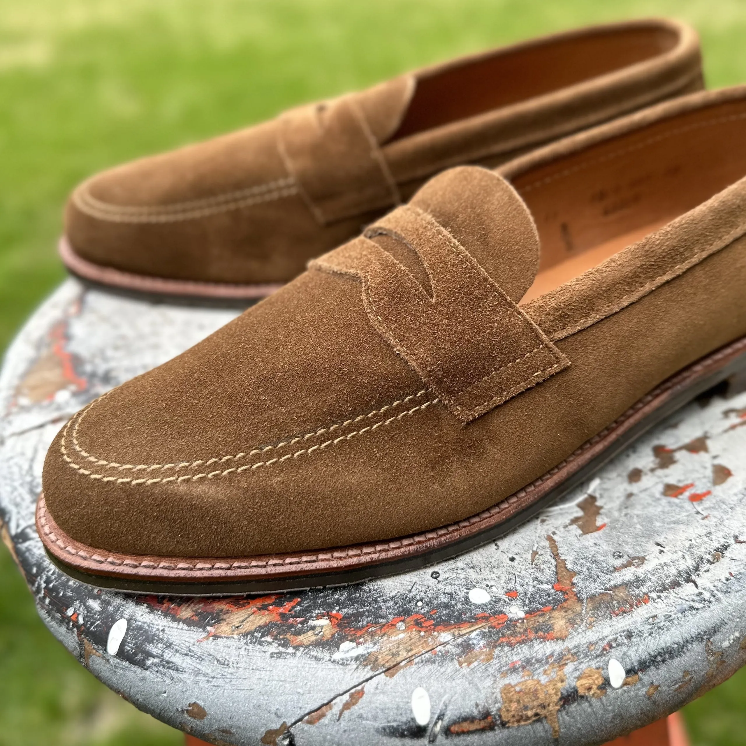 6221L - Unlined Penny Mocc in Snuff Suede Durable Performance