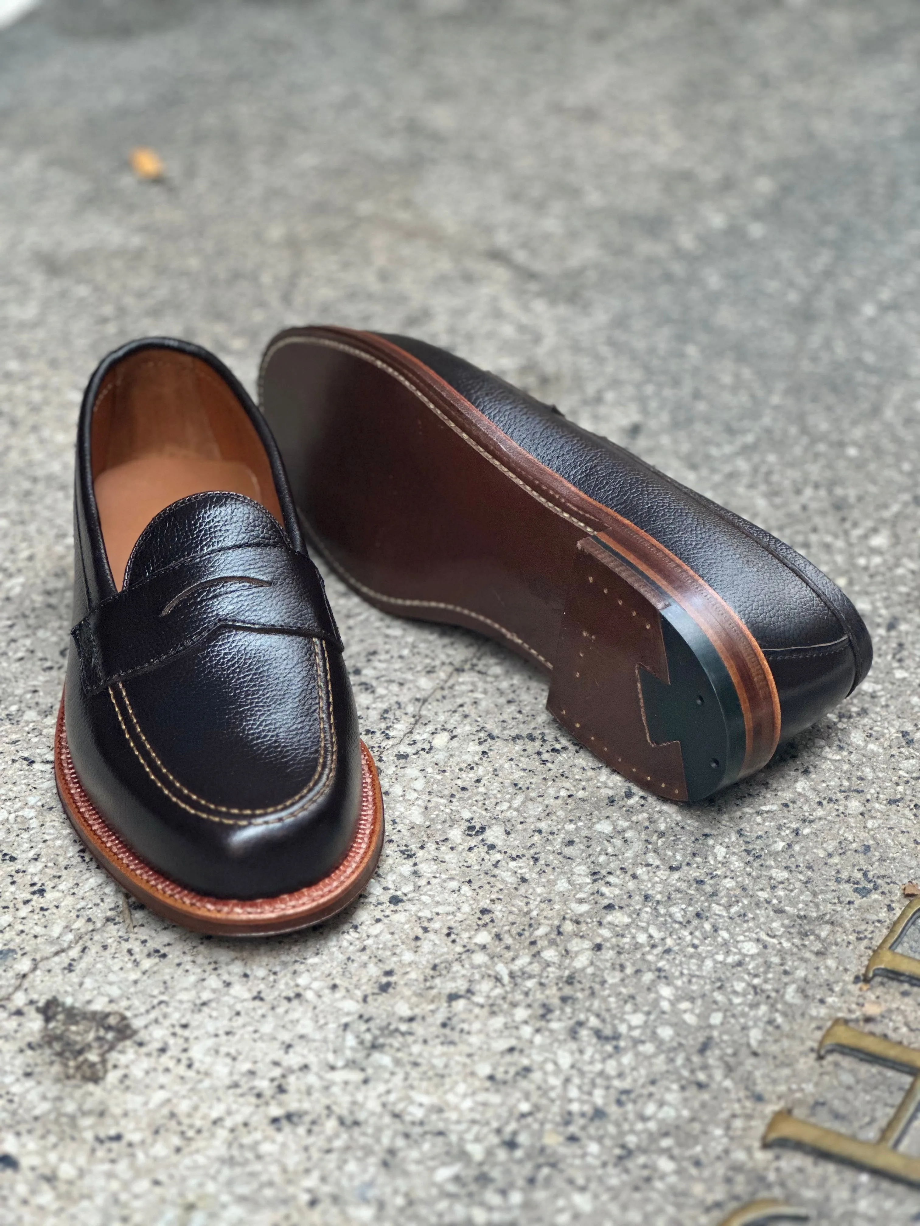 62456F - Penny Loafer in Brown Regina Grain All-Day Support
