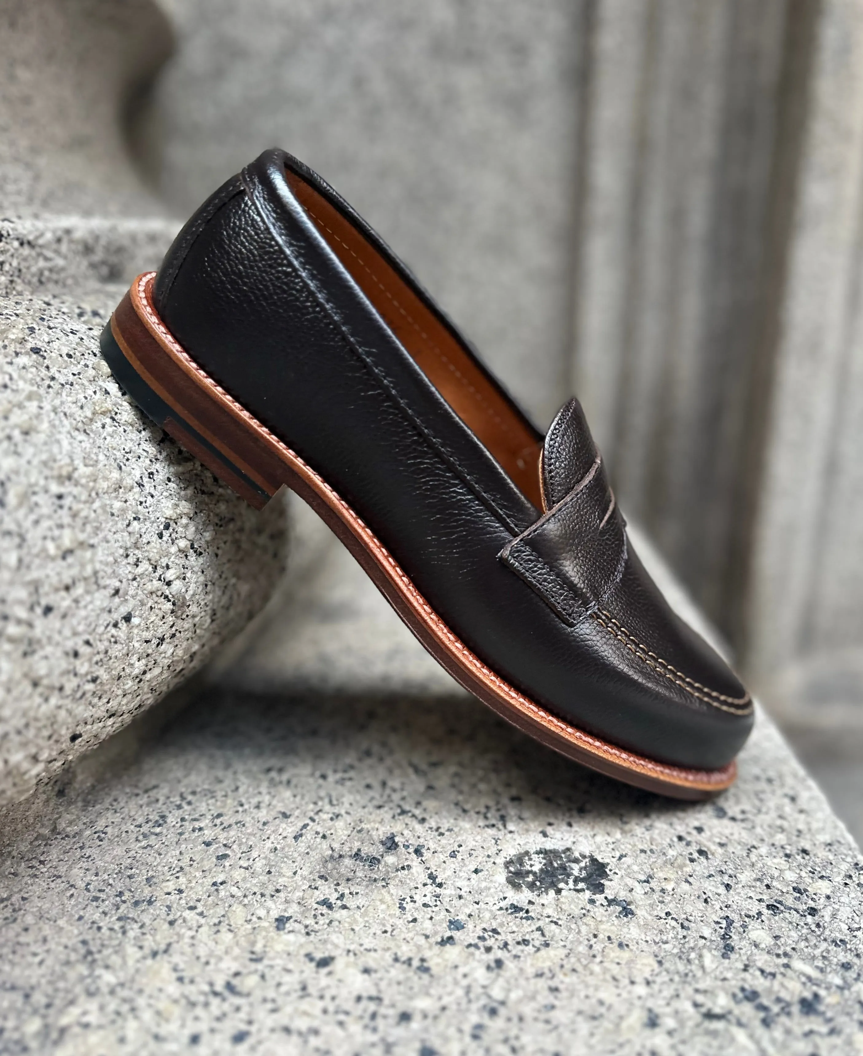62456F - Penny Loafer in Brown Regina Grain All-Day Support