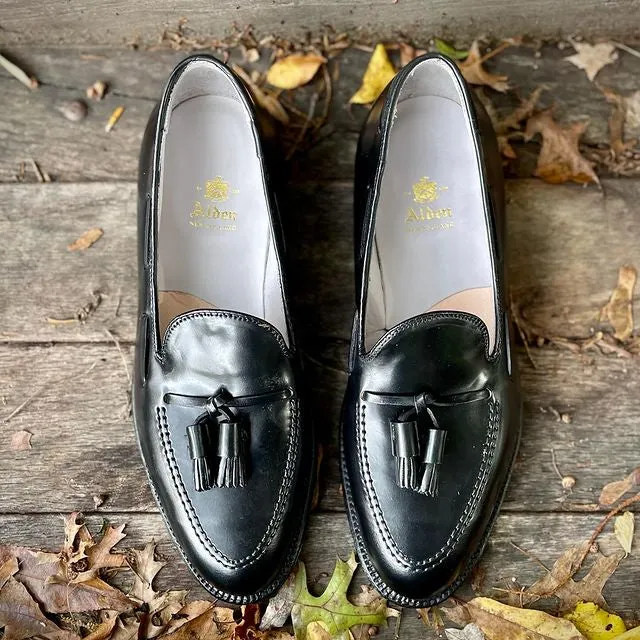 Market Pace Path Clear 664 - Tassel Loafer in Black Shell Cordovan