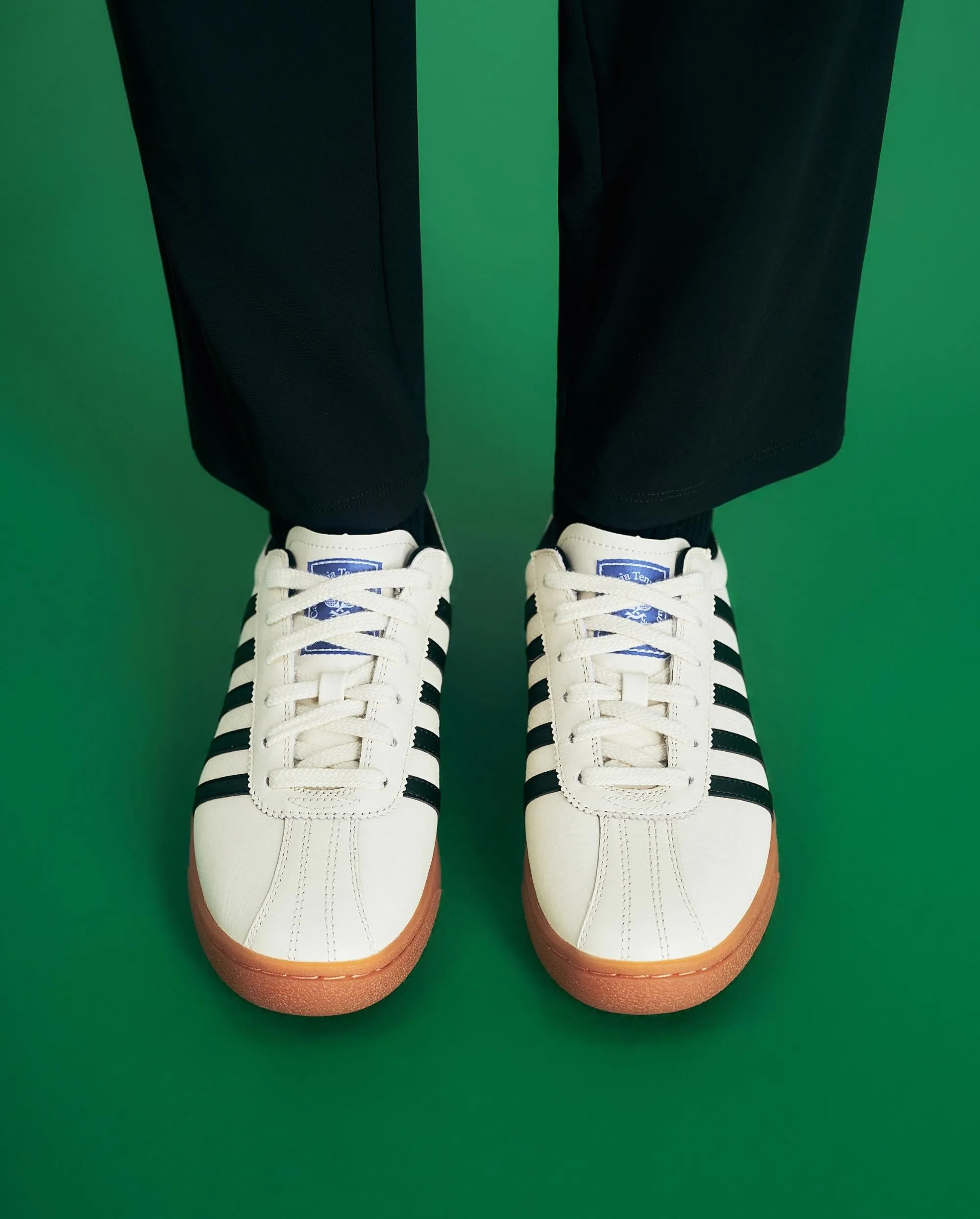 94712-114-M | WOMEN'S NEW CLASSIC 66 SNEAKERS | TOFU/GUM/BLACK Breathable Material