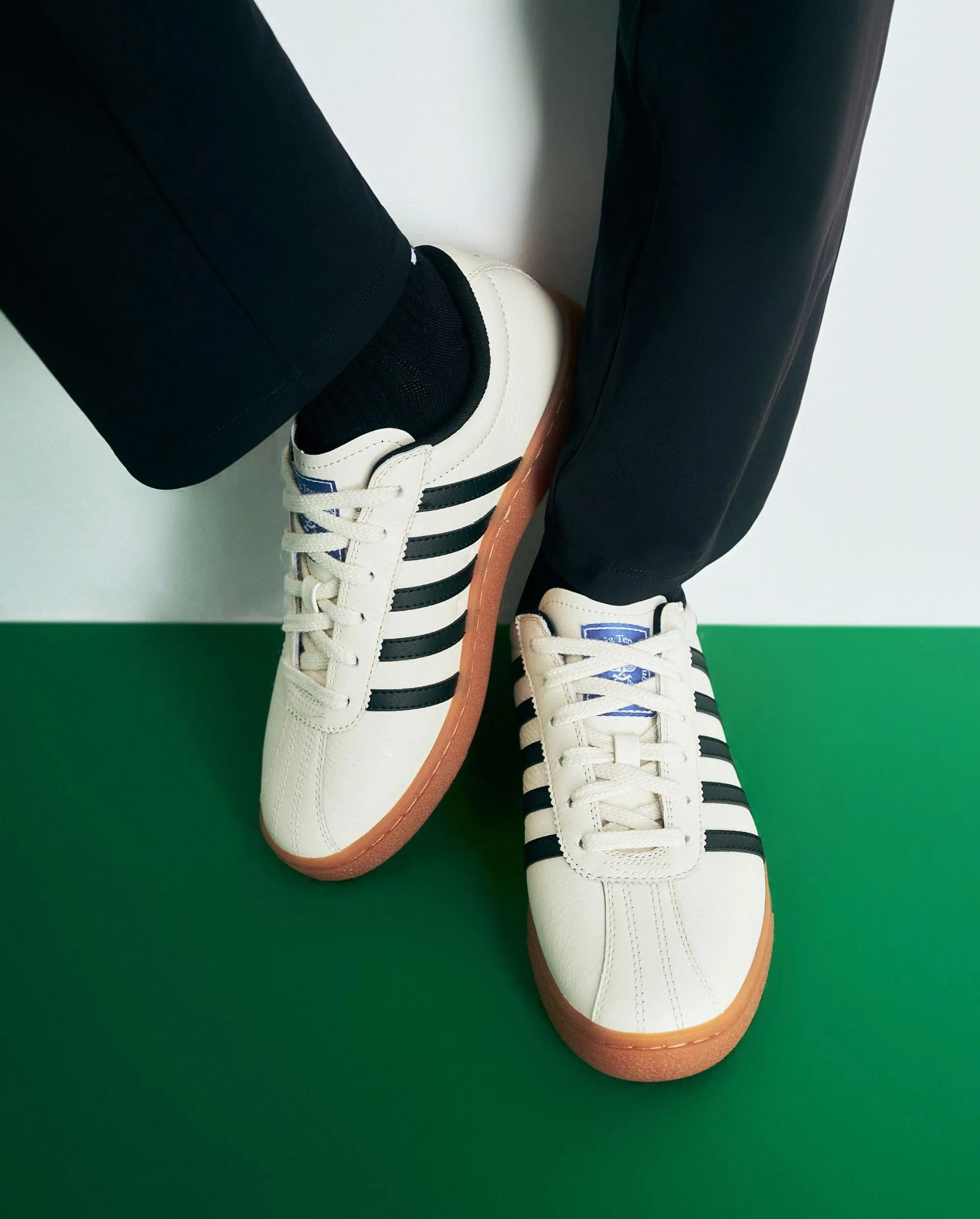 Weekend Vibes 94712-114-M | WOMEN'S NEW CLASSIC 66 SNEAKERS | TOFU/GUM/BLACK