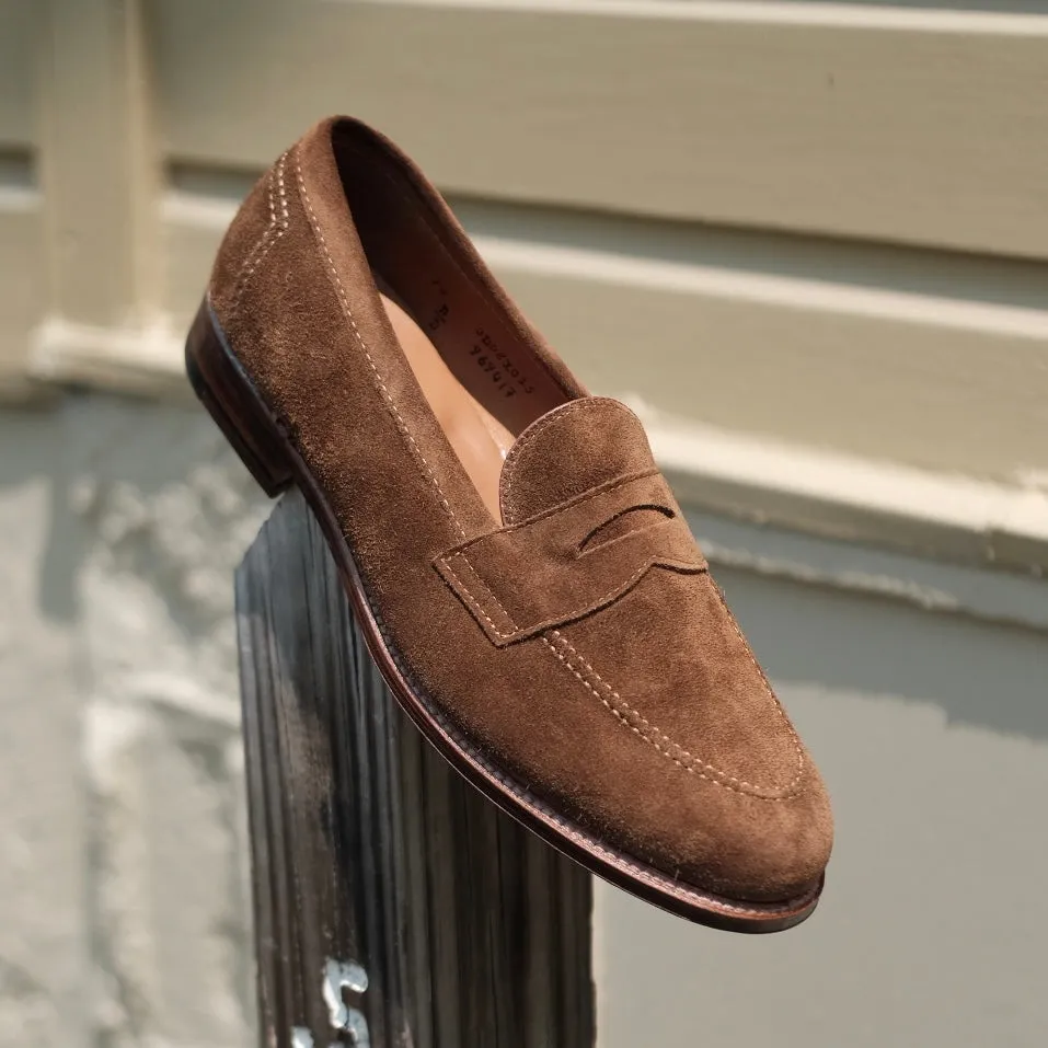 96941F - Flex Penny Loafer in Snuff Suede Relaxed Walk Flex