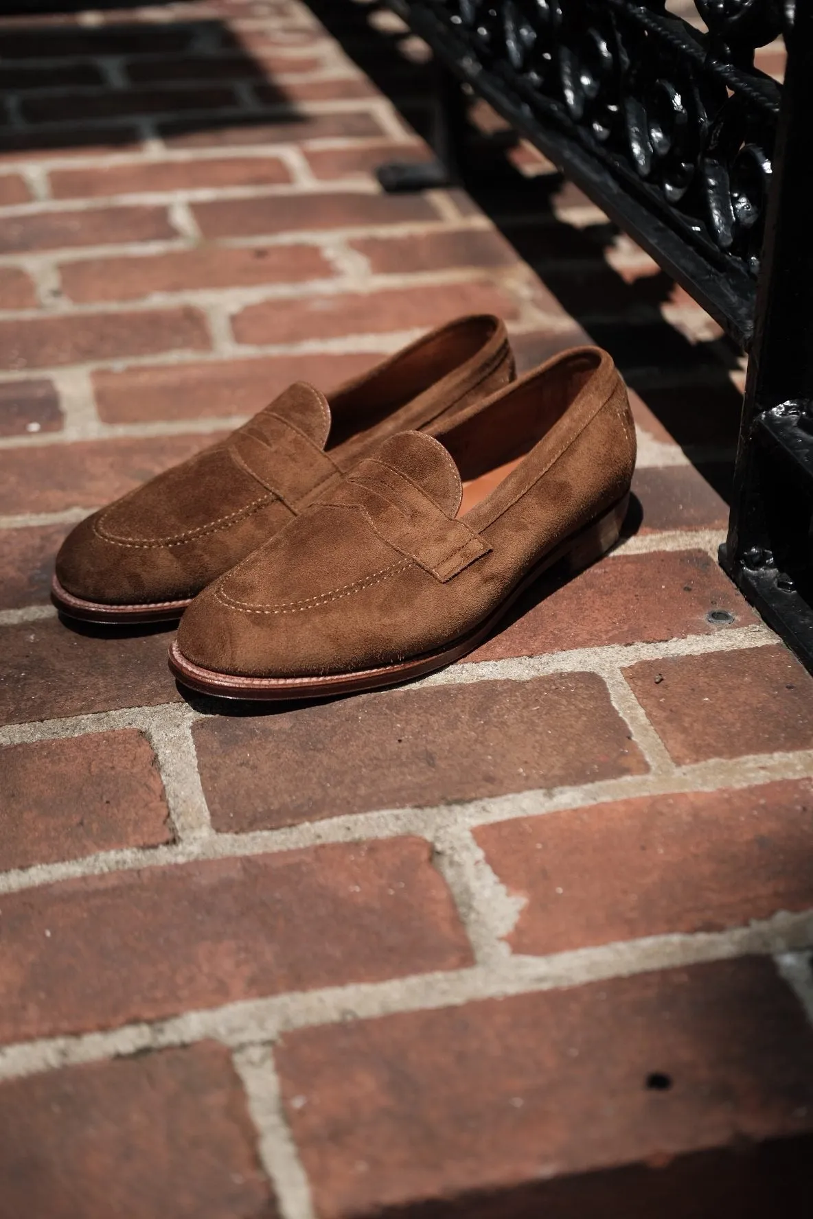 96941F - Flex Penny Loafer in Snuff Suede Relaxed Walk Flex
