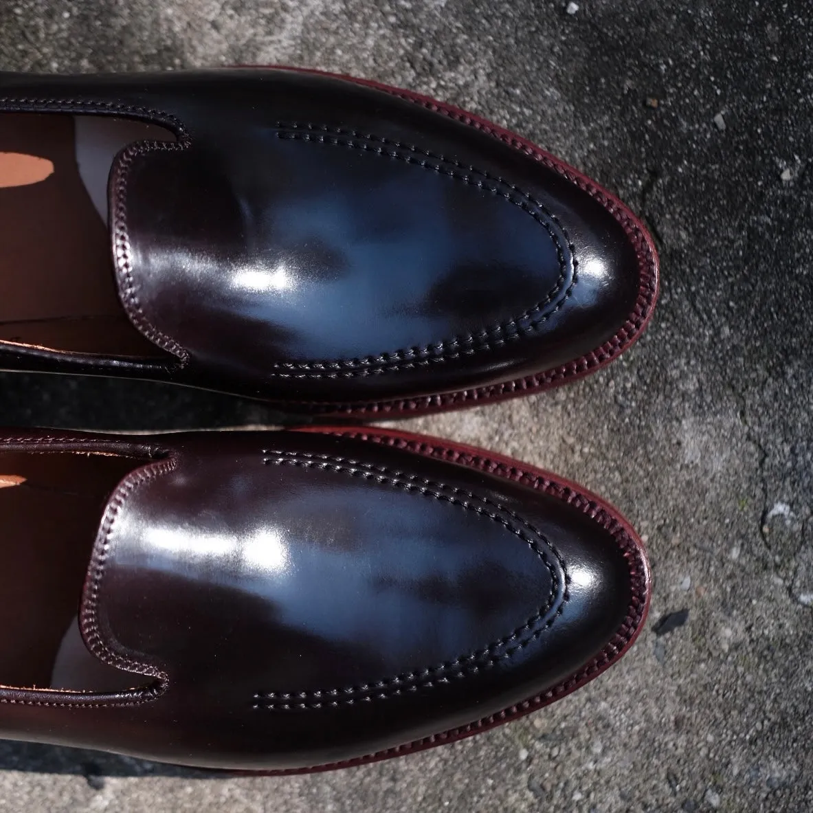 Adaptive Style D1118 - Vanderbilt Slip On in Color 8 Shell
