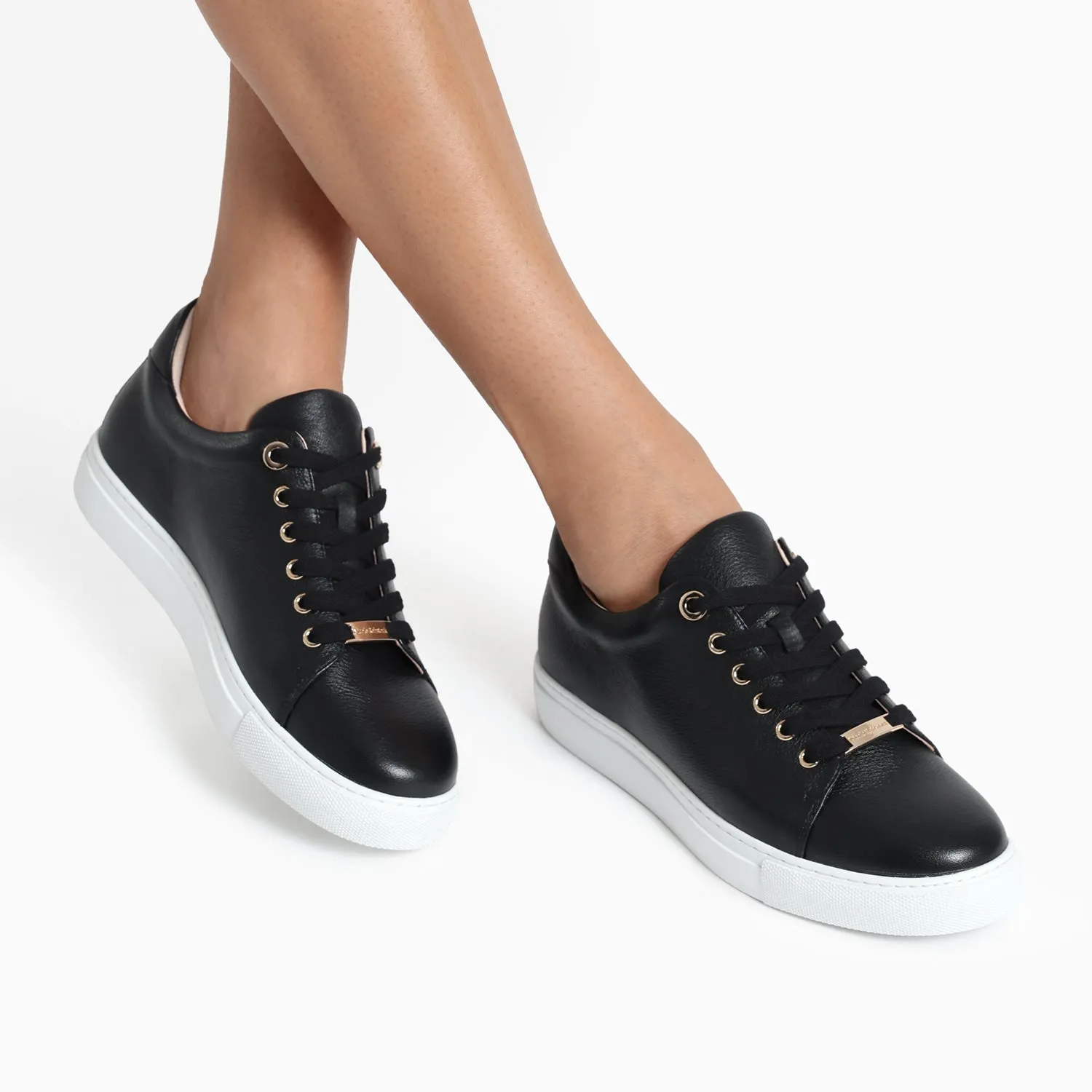 Adjustable Heels Mace Sneaker | Black pebble