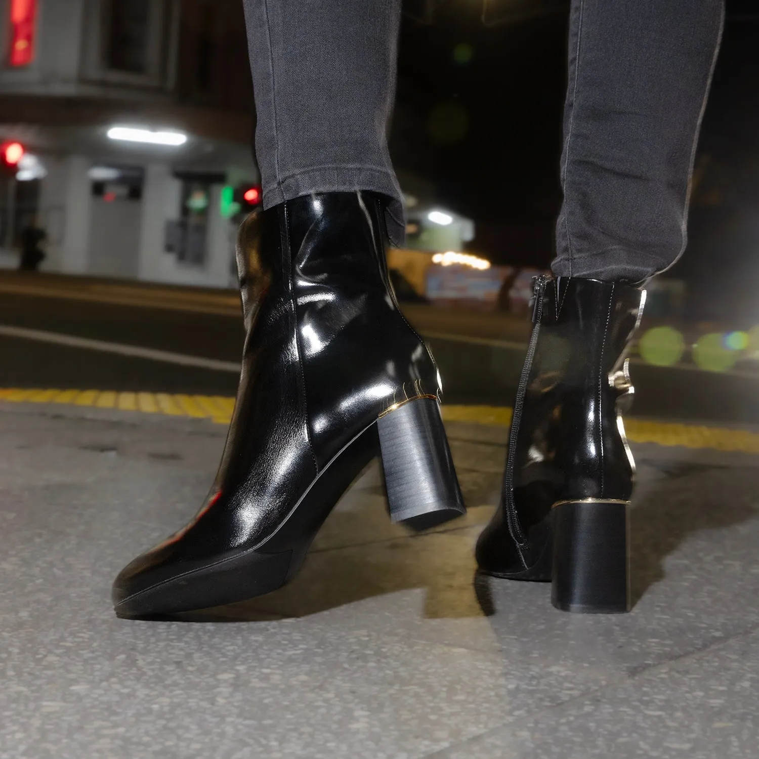 Adjustable Stilettos Ditto Ankle Boot | Black oiled leather