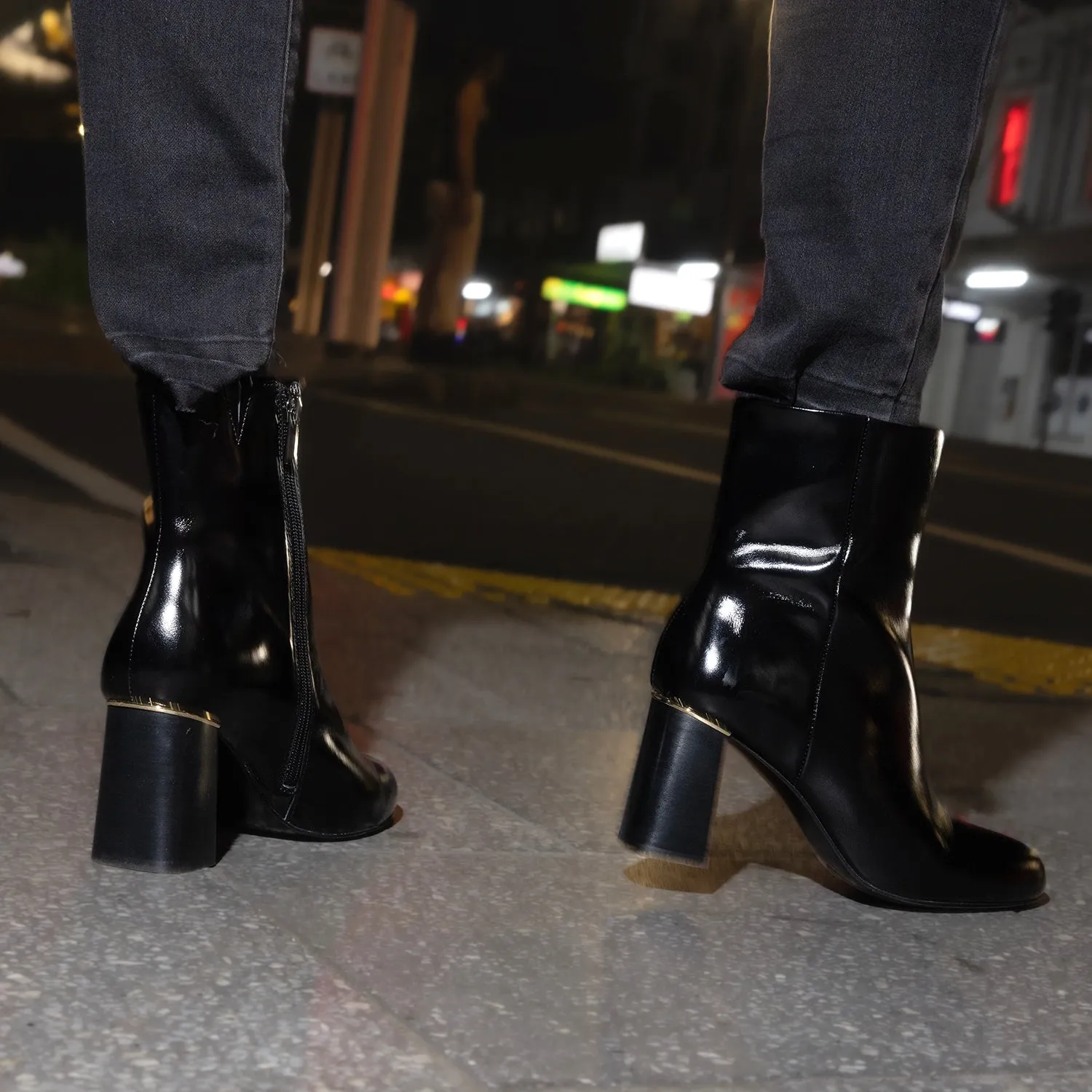 Adjustable Stilettos Ditto Ankle Boot | Black oiled leather