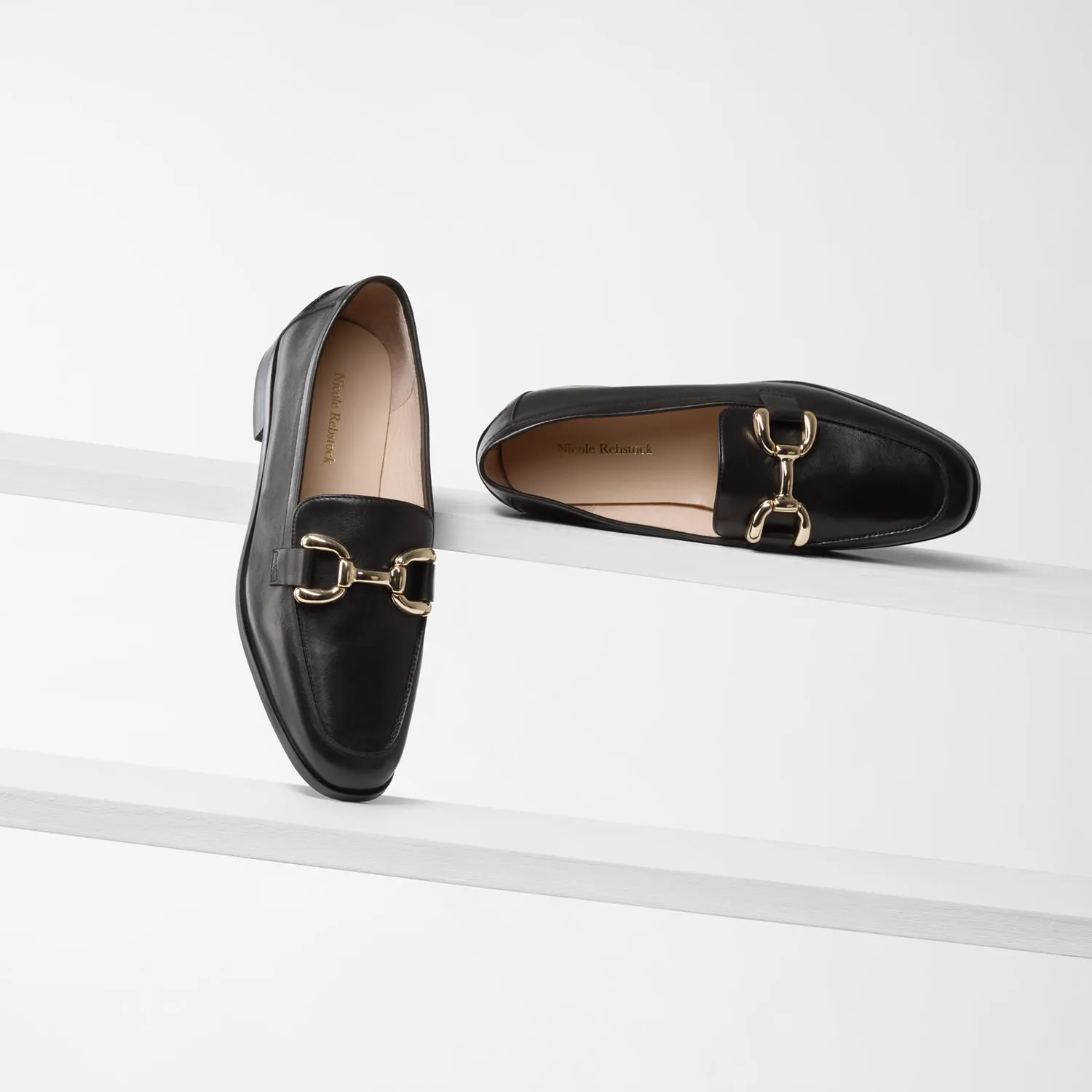 Alisa Loafer | Black leather Modern Ease