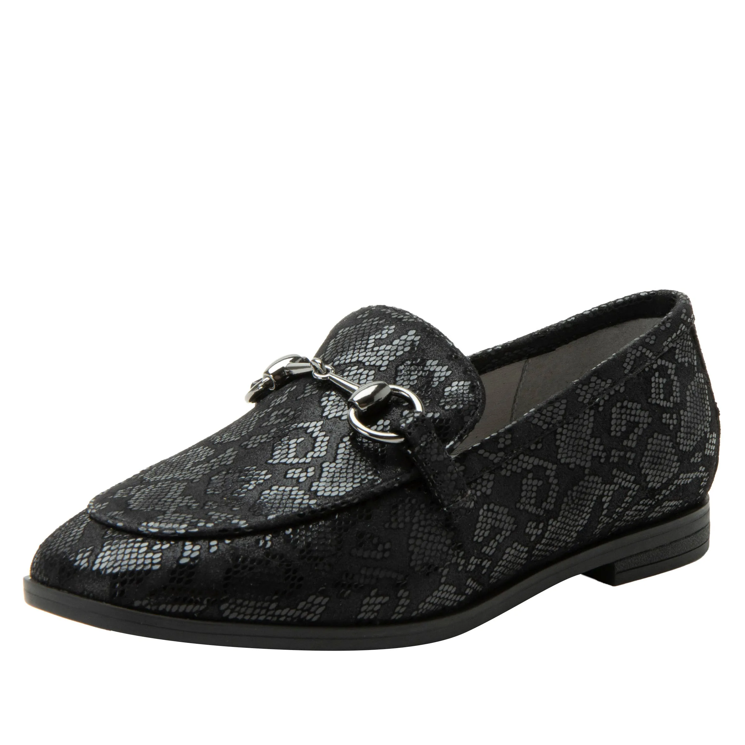 Aliya Upscale Luxe Edge