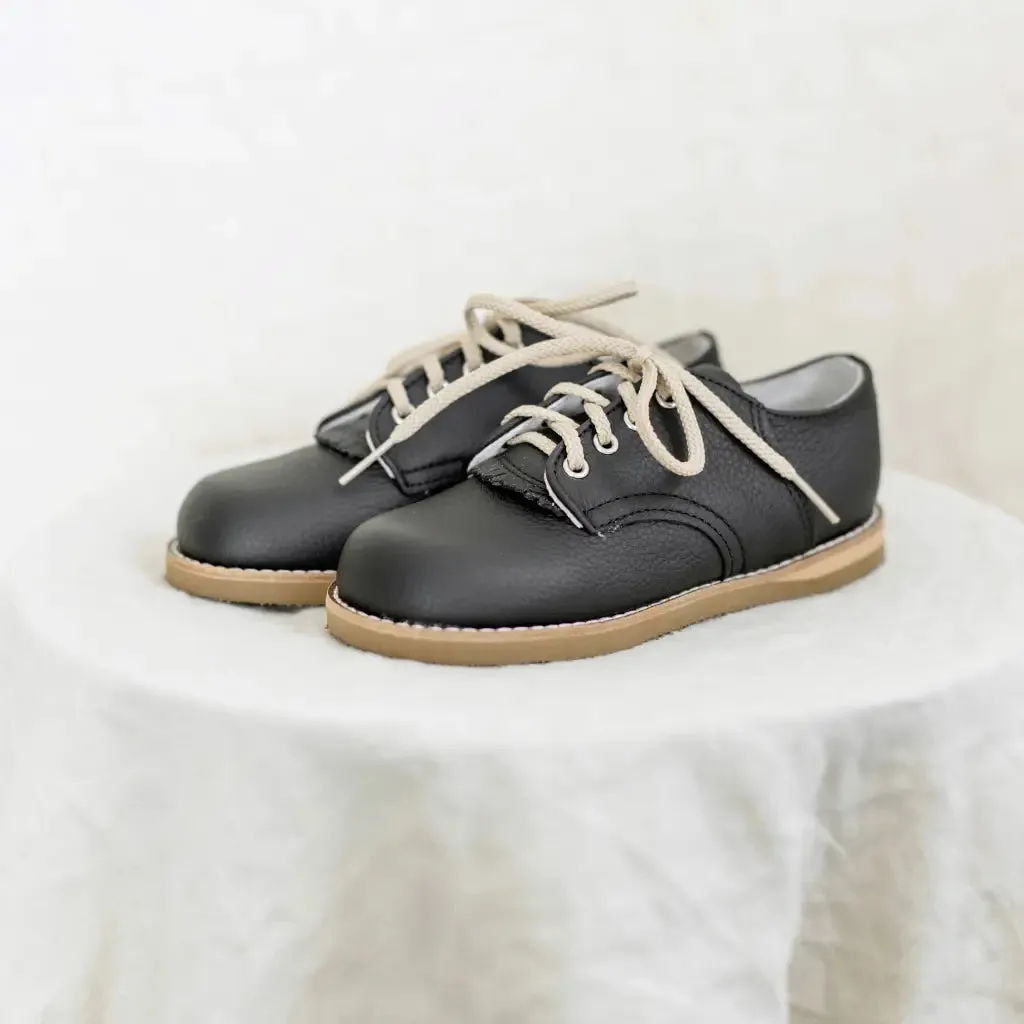 Artie Saddle - Black Vintage Styles