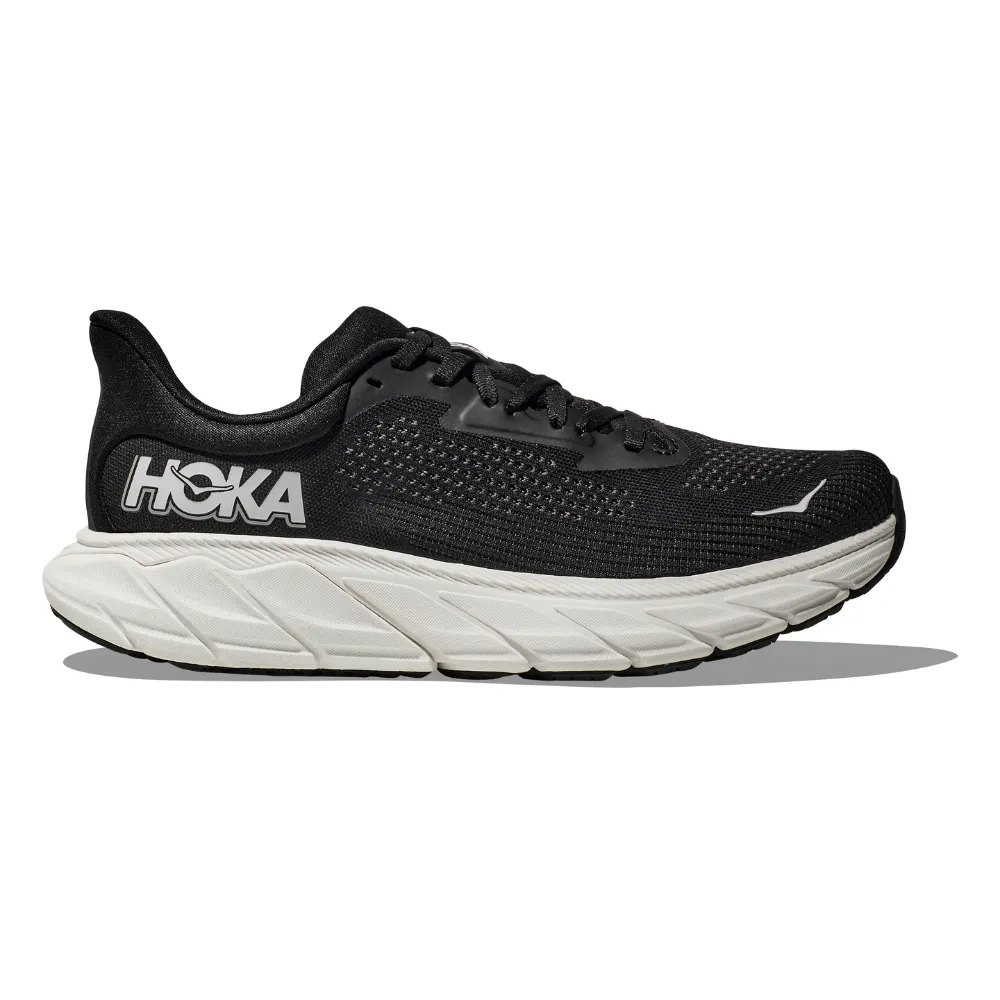 athletic chic Women's Arahi 7