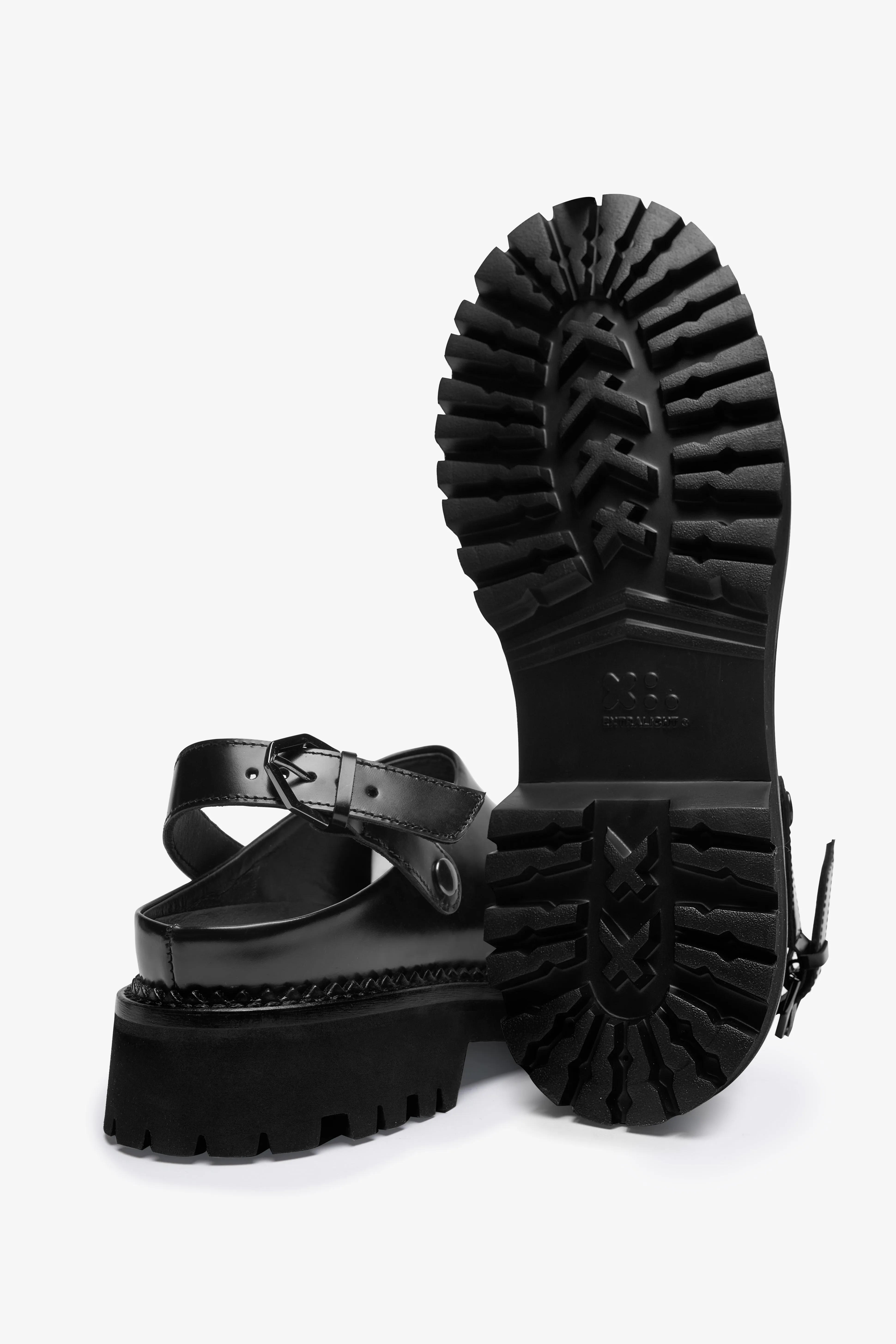 Berry Black Brush Off [man] Active Fit