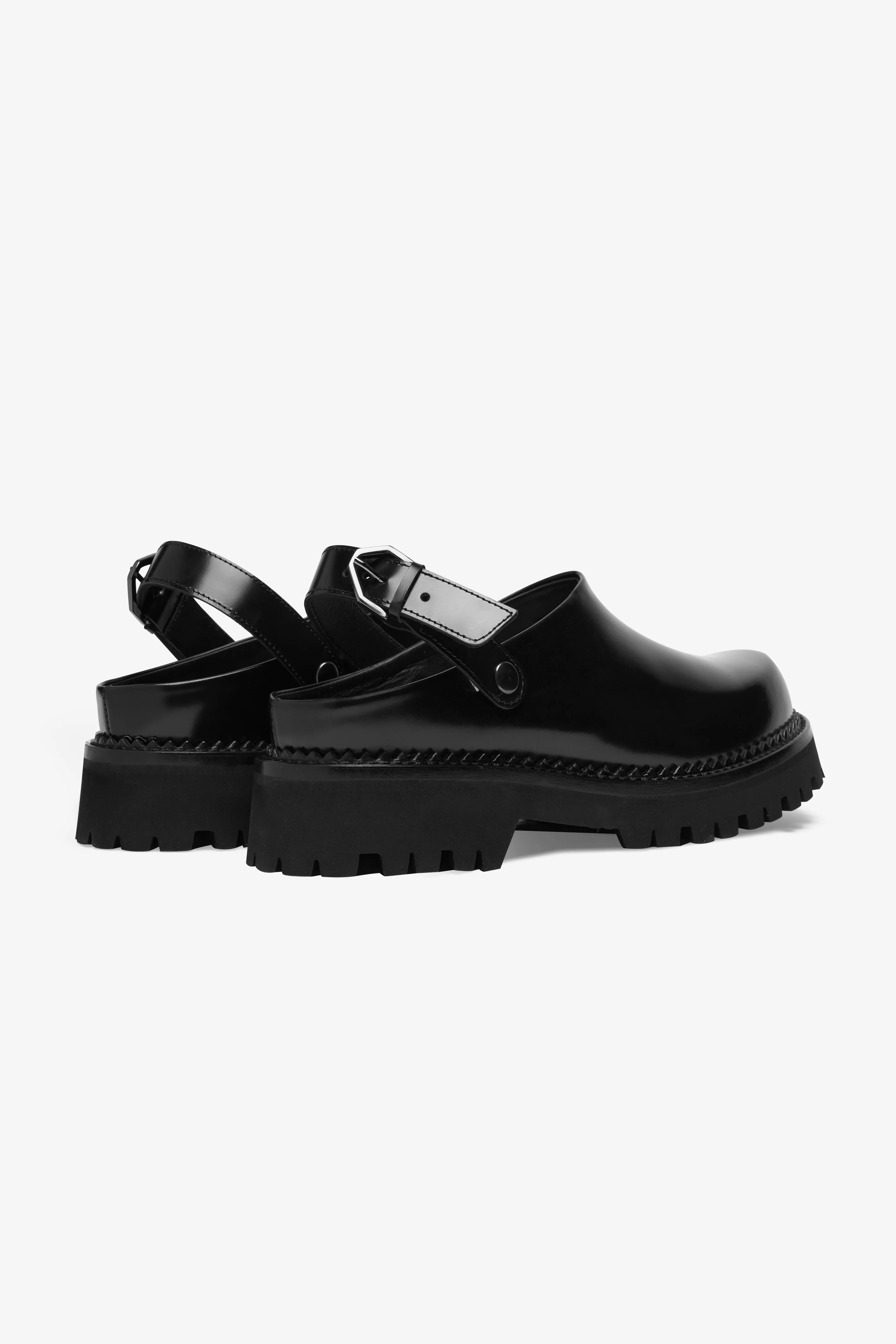 Berry Black Brush Off [man] Active Fit