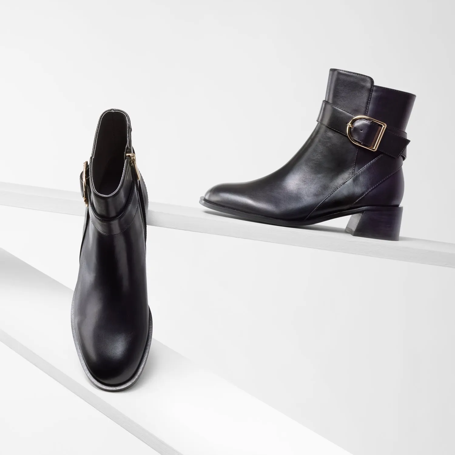 Bologna Ankle Boot | black leather Comfortable Soles