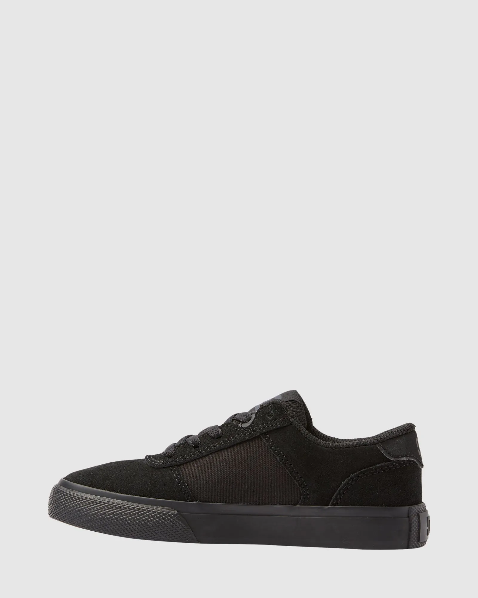 Boys 8-16 Teknik Skate Shoes Iconic wear