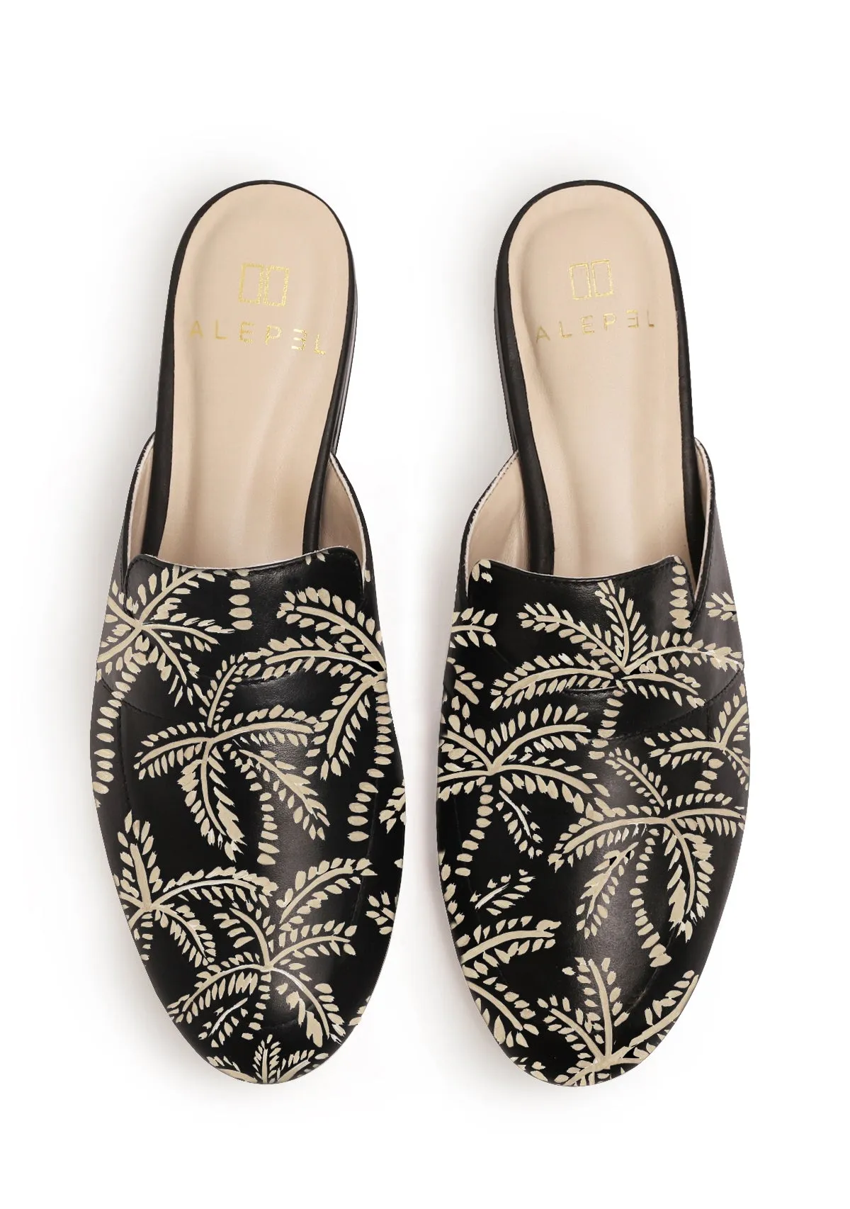 Relaxed feet Beige Abstract Palms Black Mule