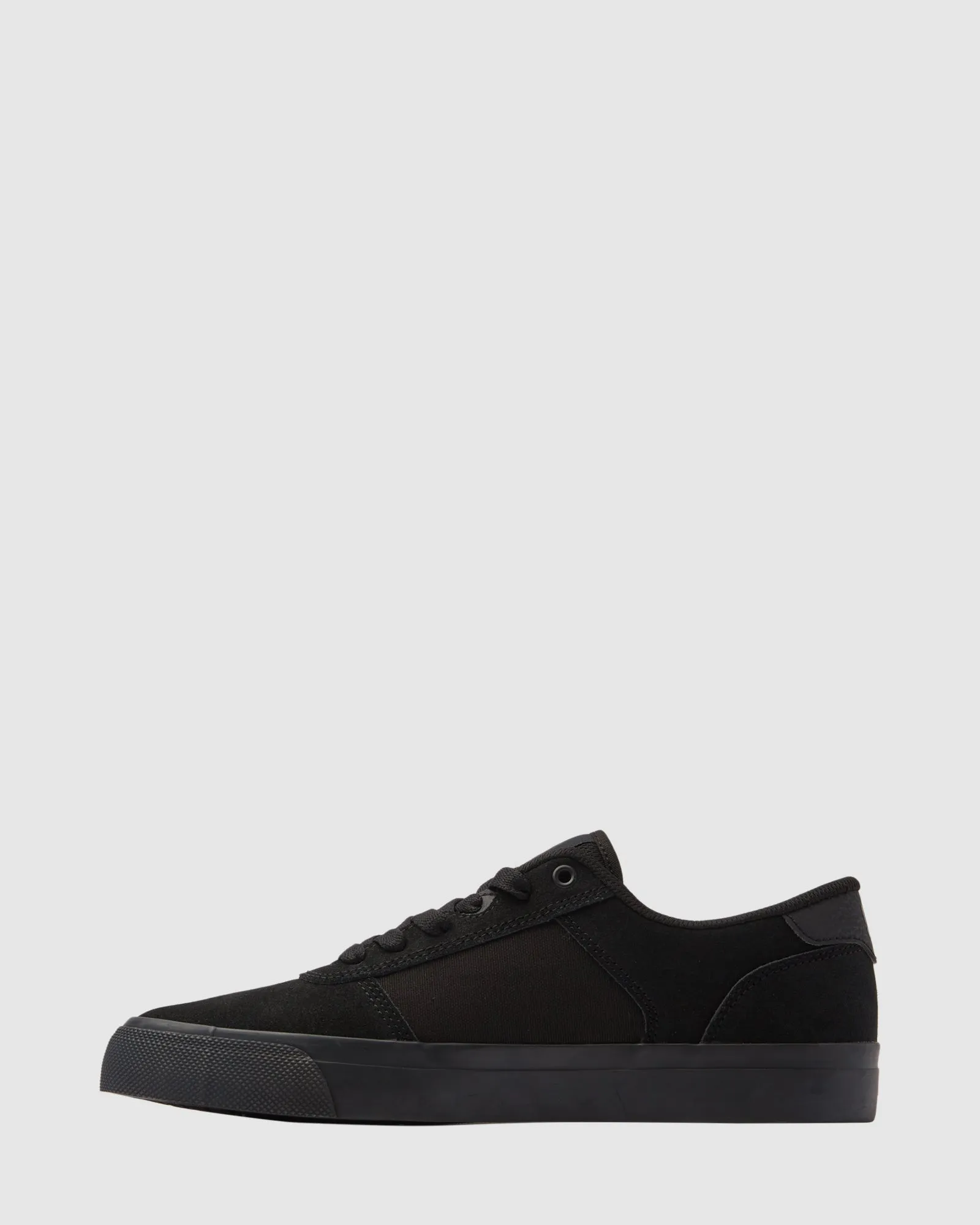 Comfort Edge Mens Teknic Skate Shoes