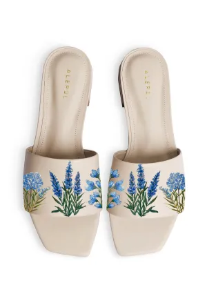 Ergonomic Fit Blue Flowers Beige Square