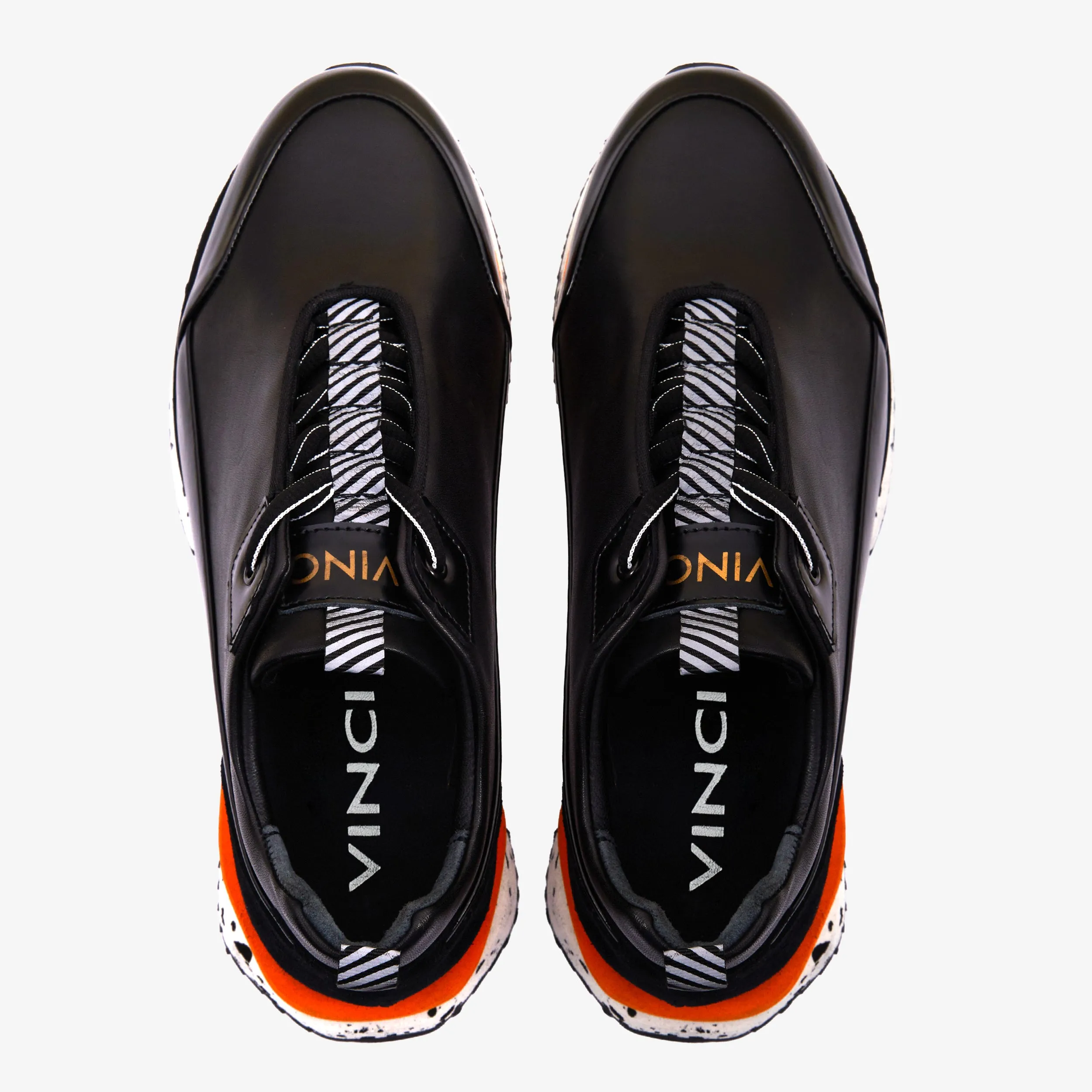Cushioned The Milford  Black  Leather Men Sneaker
