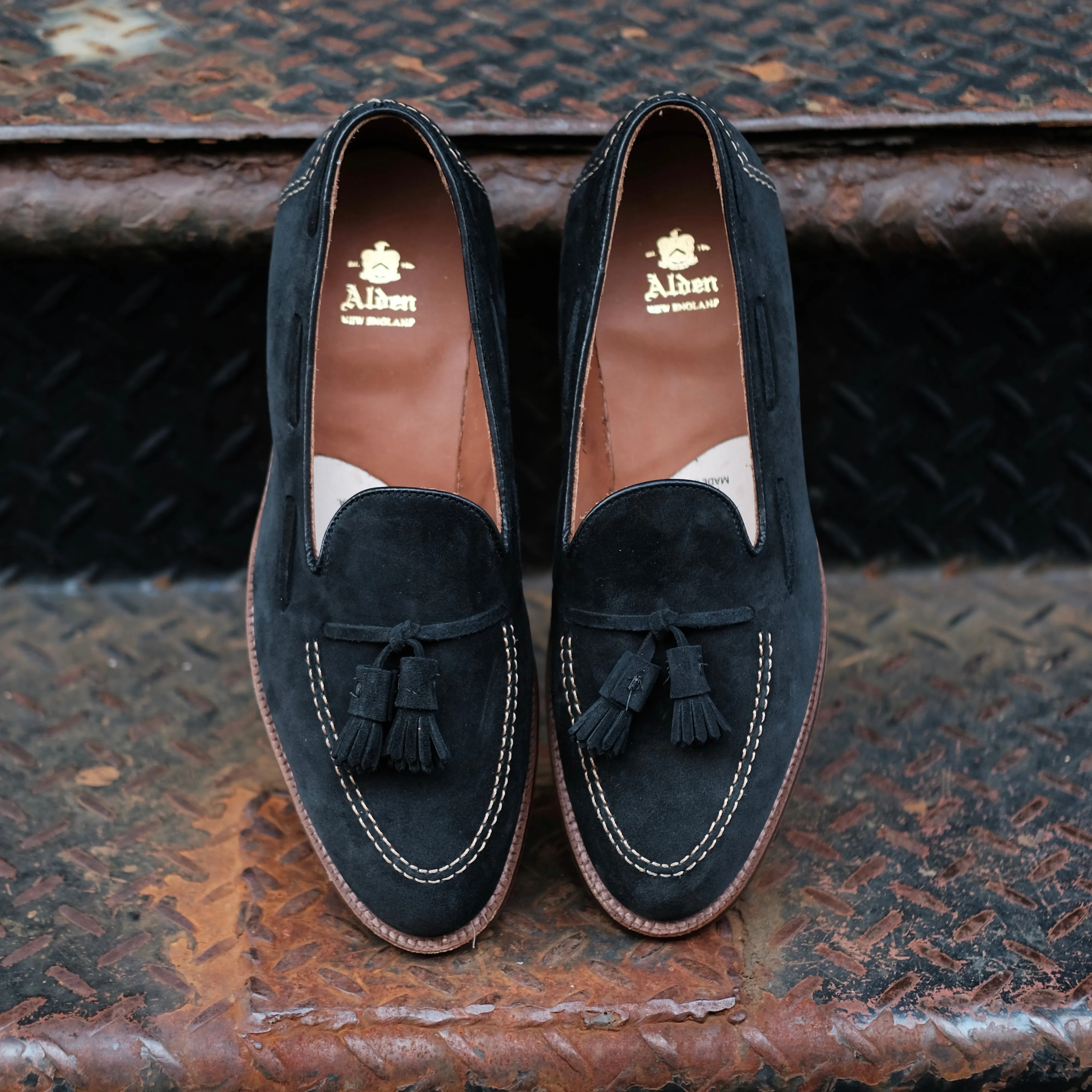 D0106 - Black Suede Tassel Loafer Easy Wear