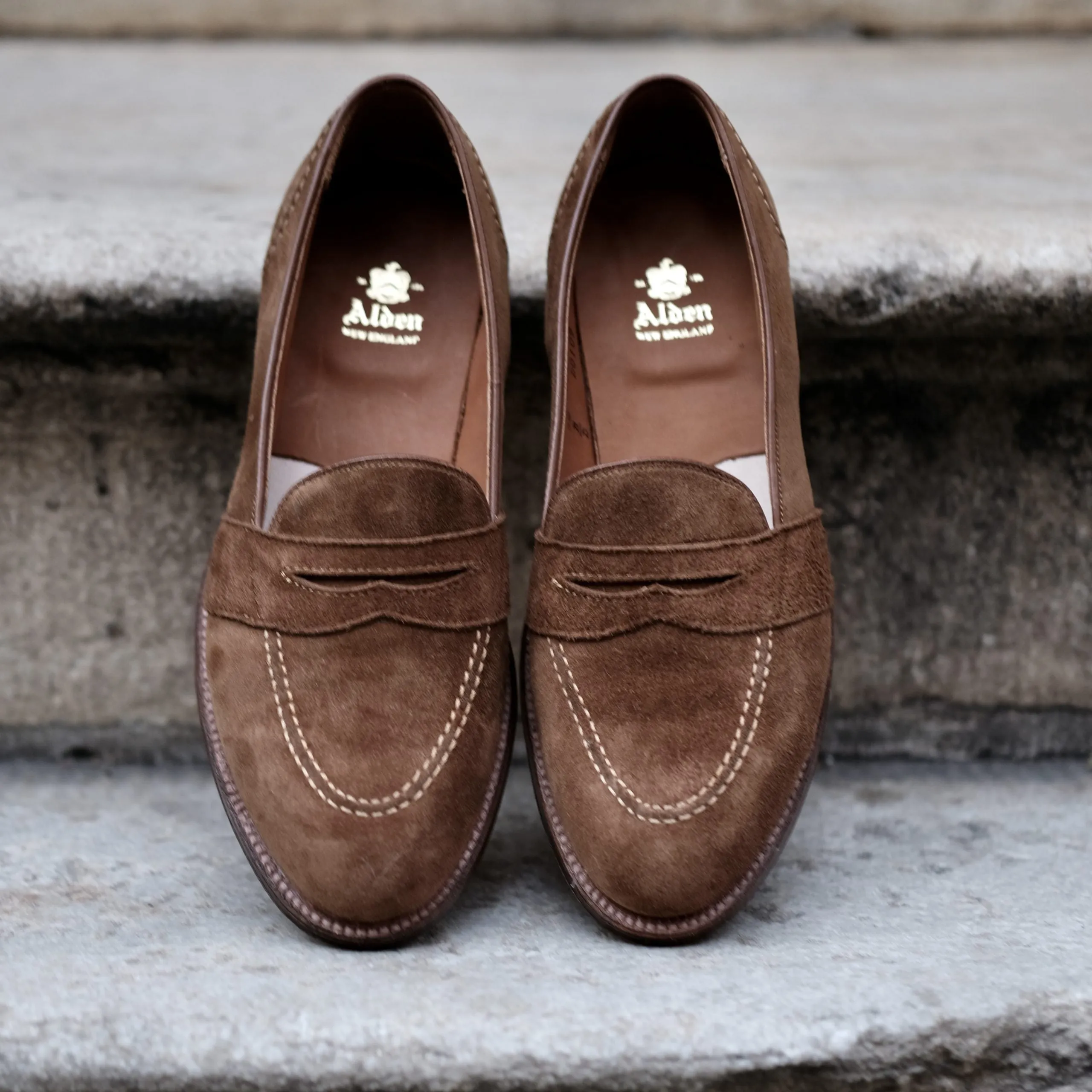 D0109 - Full Strap Loafer in Snuff Suede Trendy Step Comfort