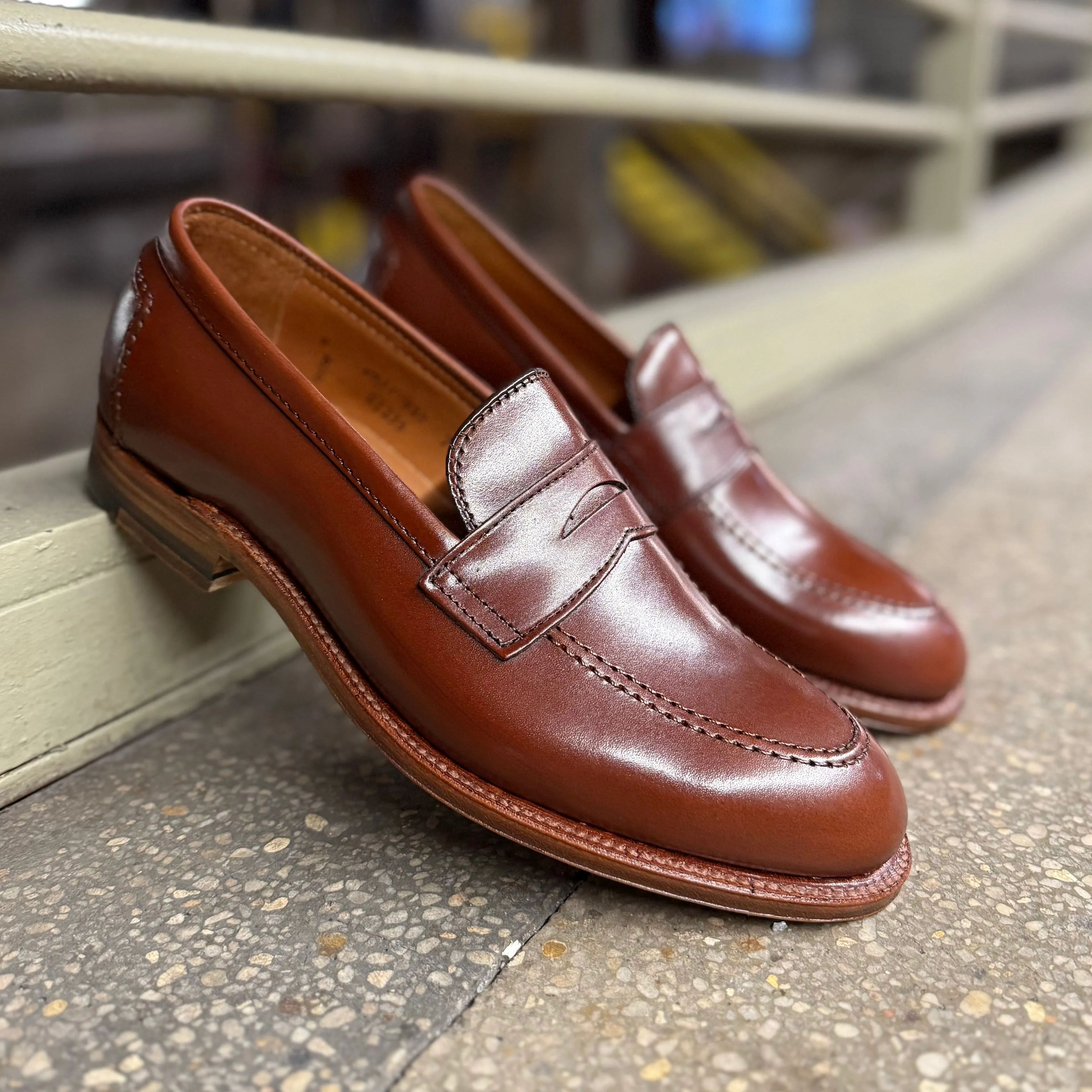 D1235 - Madison Penny in Madison Brown Calfskin Lightweight Feel
