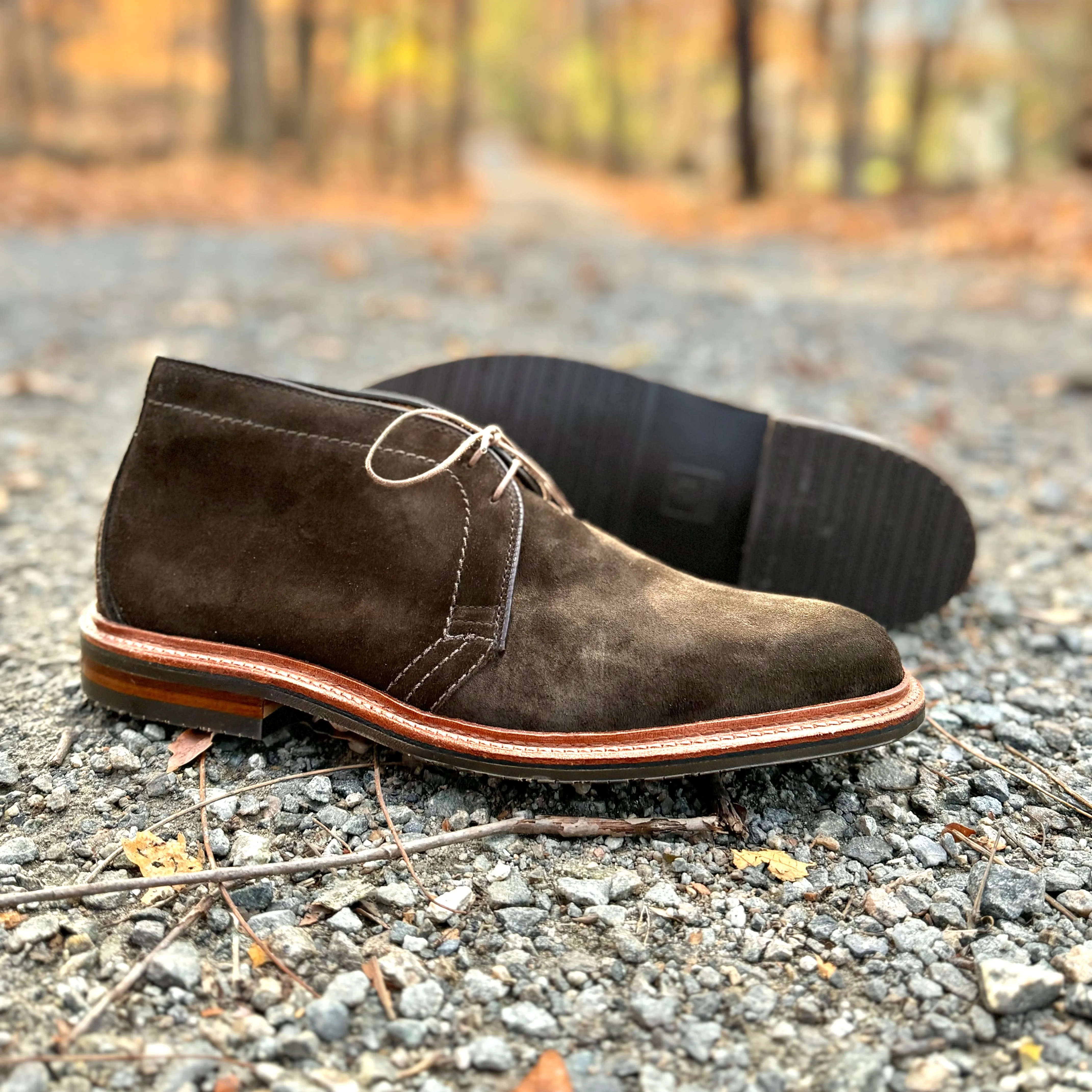 D1712L - Chukka Boot with L3 Sole in Loden Suede Fashion Comfort