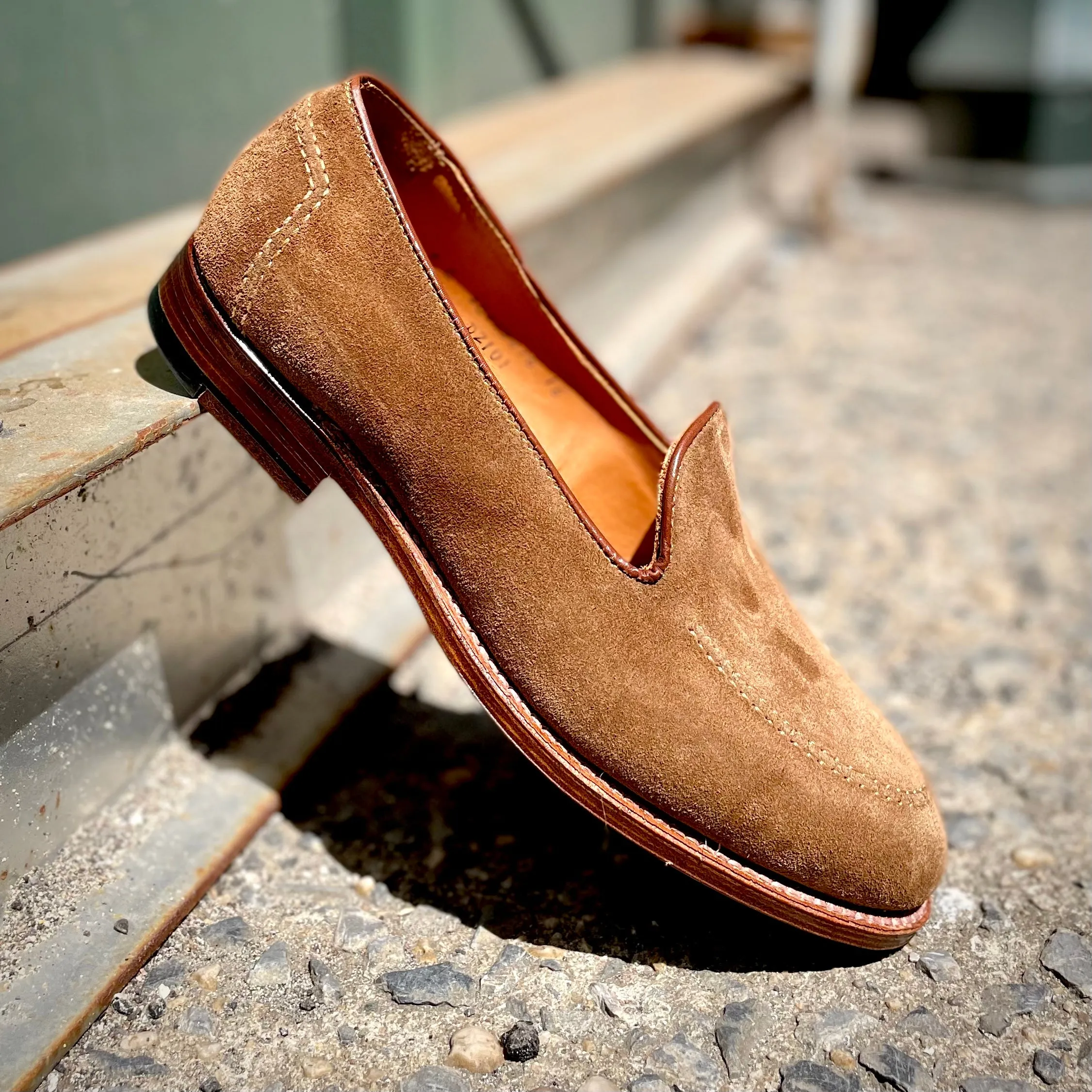 D2101 - Vanderbilt Slip On in Snuff Suede All-Day Fit