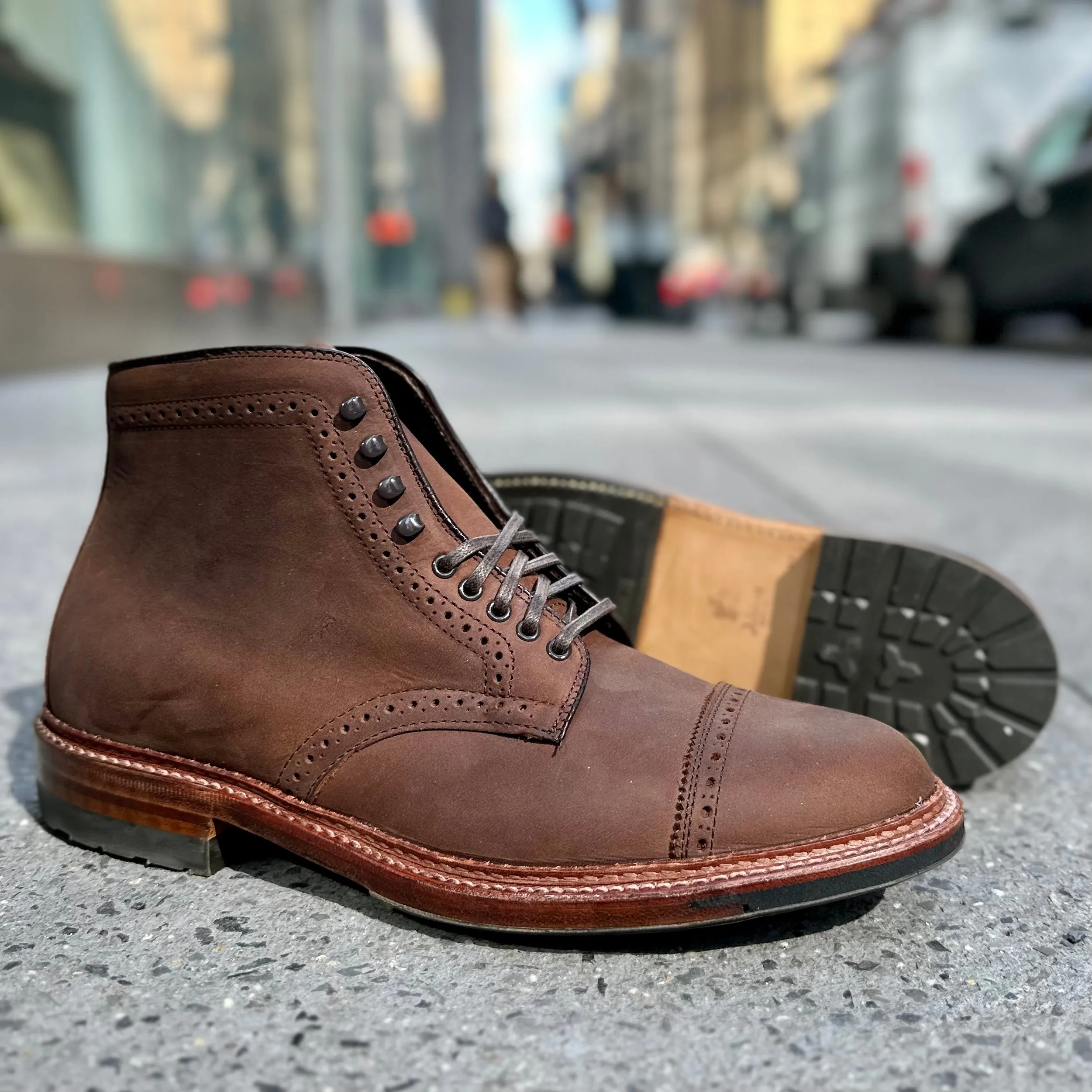 D2817HC - Straight Tip "Shaking" Boot in Tobacco Smooth Chamois Endurance Pro
