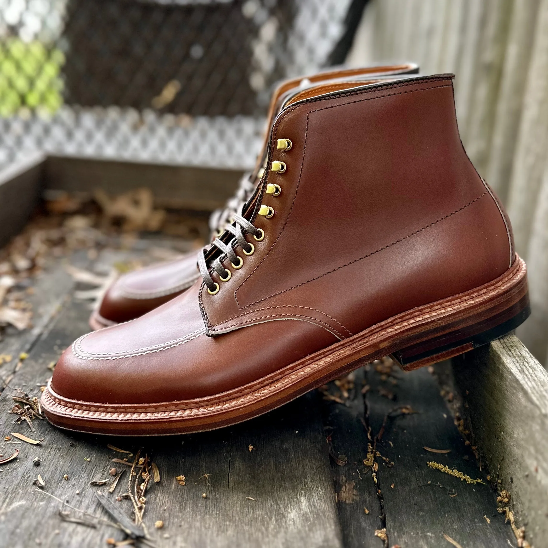 D2940H - Madison Indy Boot in Madison Brown Calf Comfort Padding