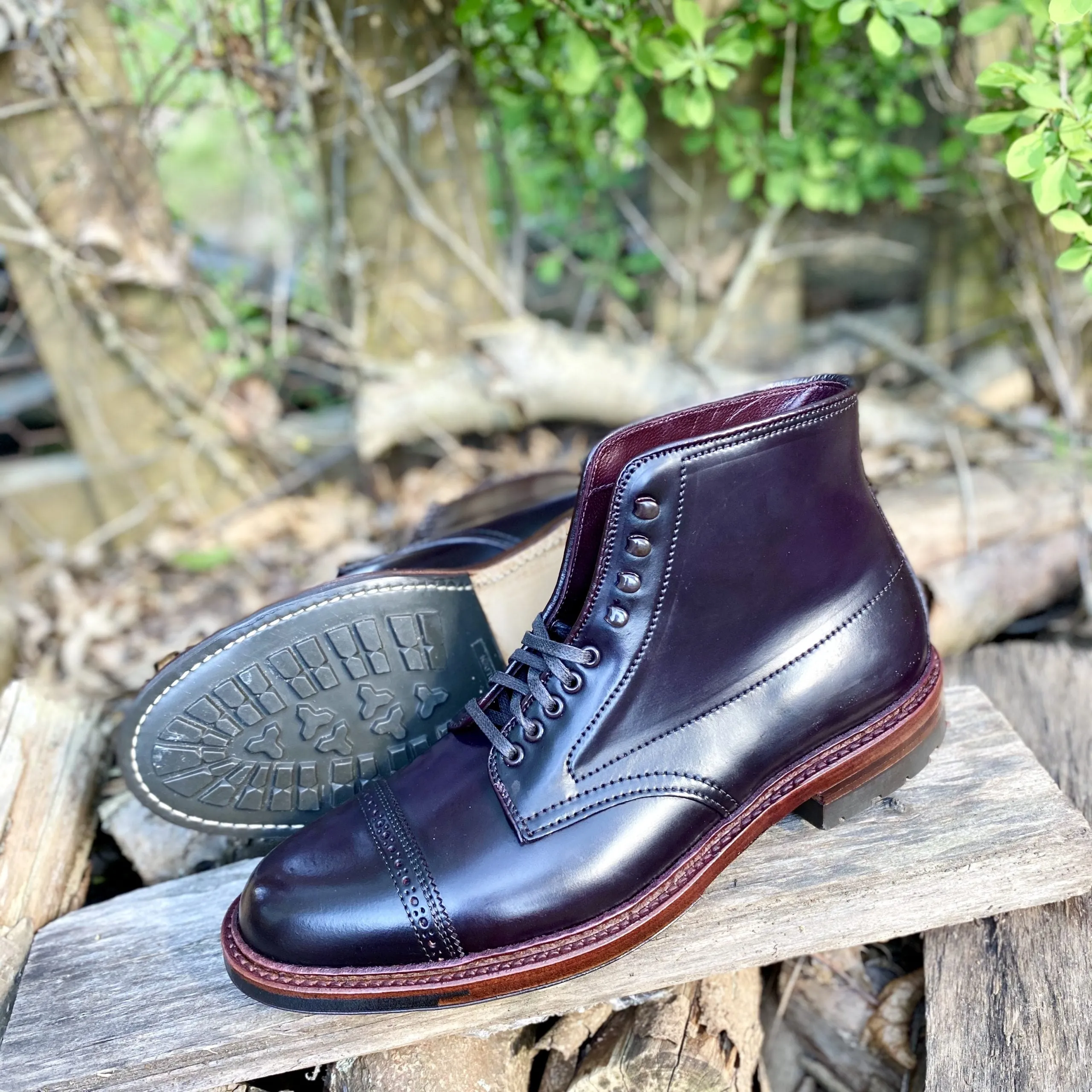 D6861HC - Jumper Boot in Color 8 Shell Cordovan Sleek Slim
