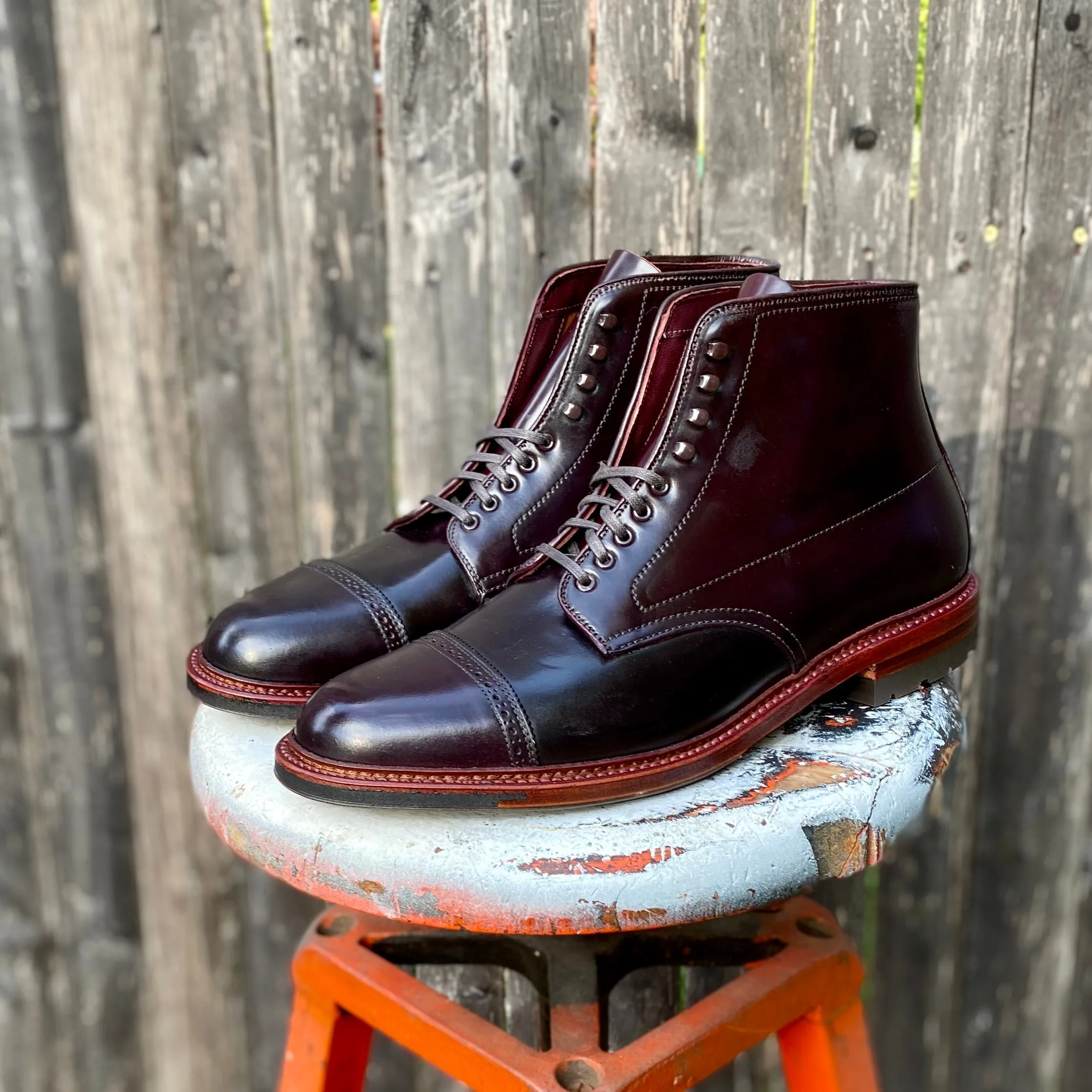 D6861HC - Jumper Boot in Color 8 Shell Cordovan Anti Slip