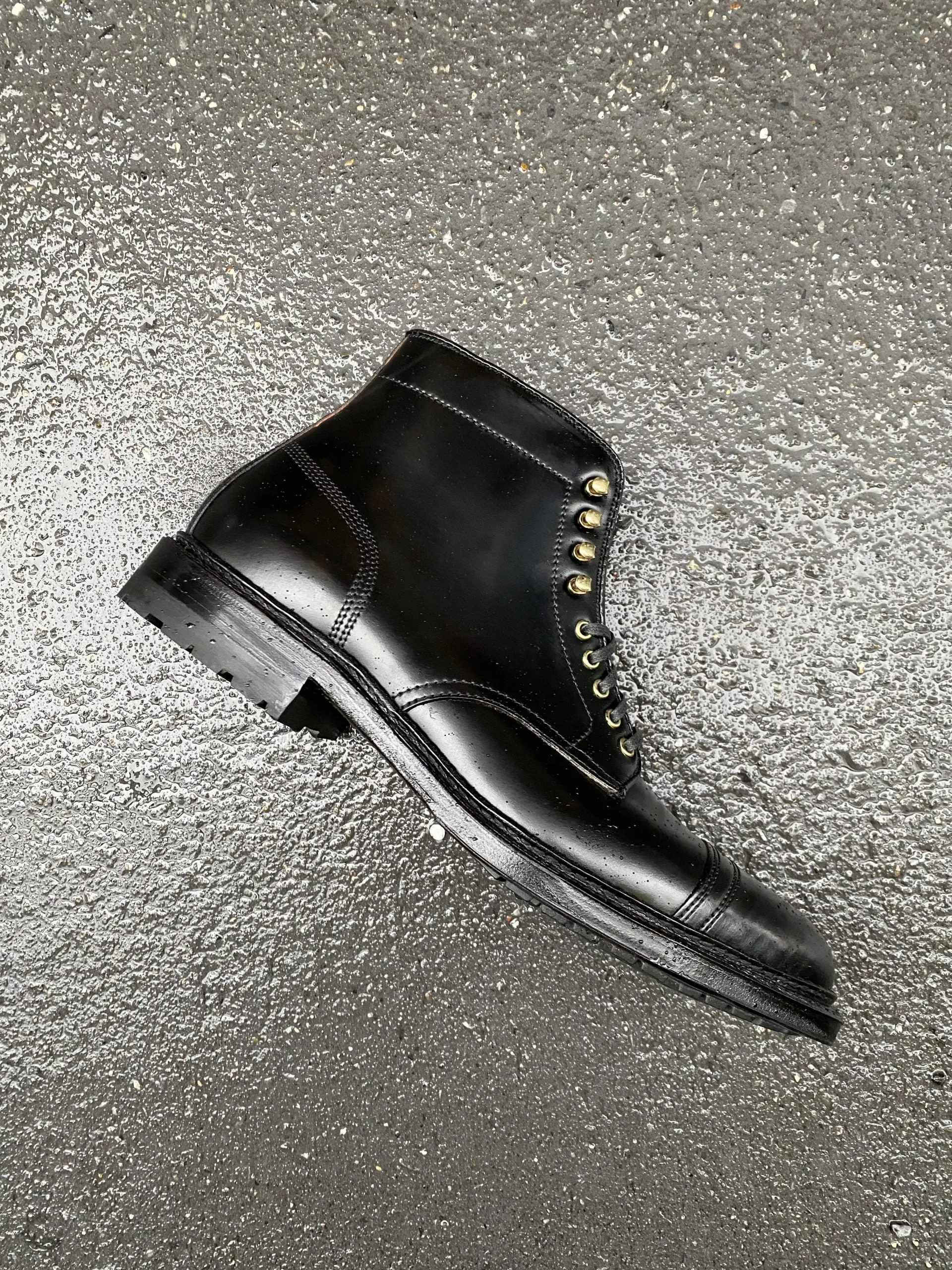 D9867HC- Stitchup 2/2 Boot in Black Shell Cordovan Trendy Protection.
