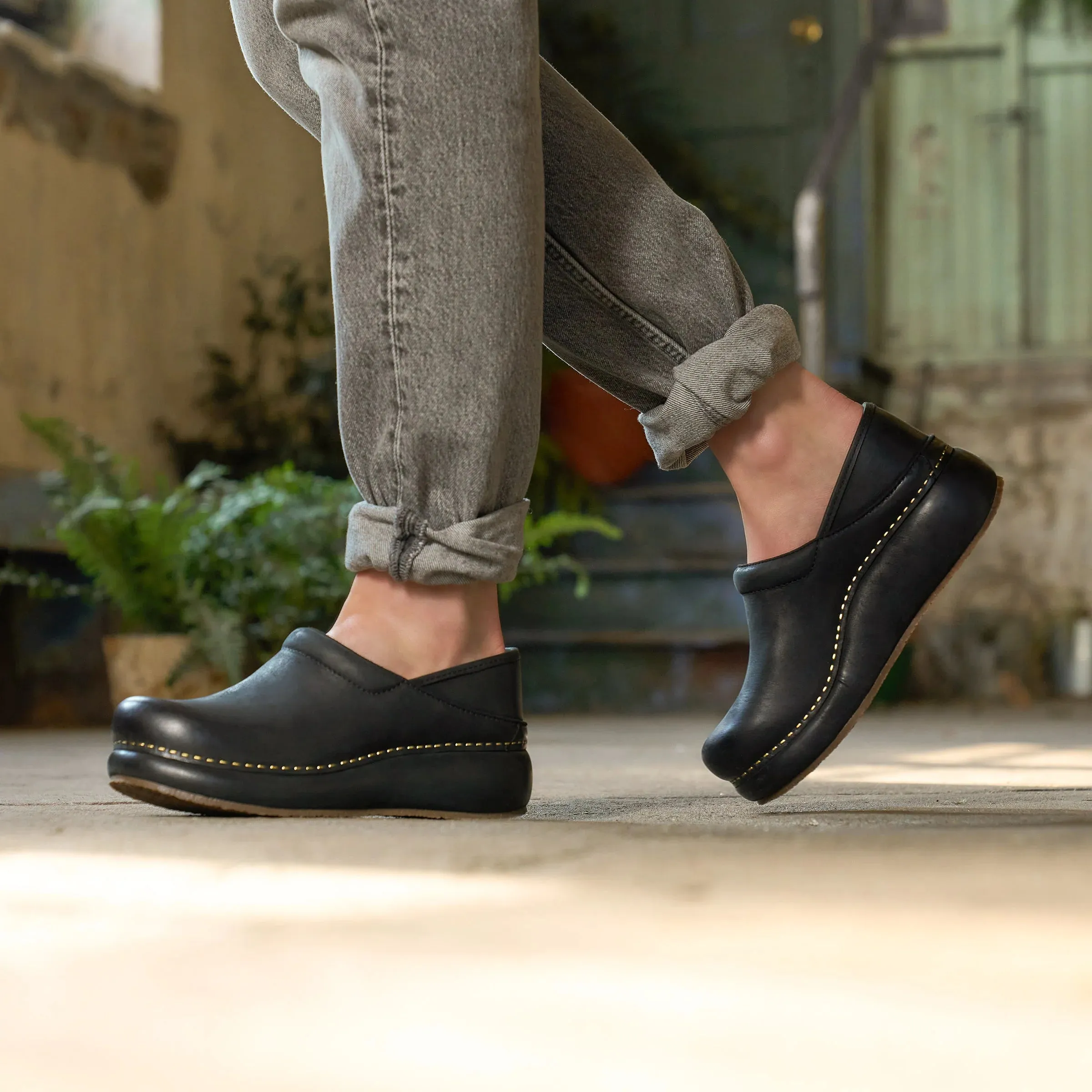 DANSKO PLATFORM PRO - BLACK Elevated