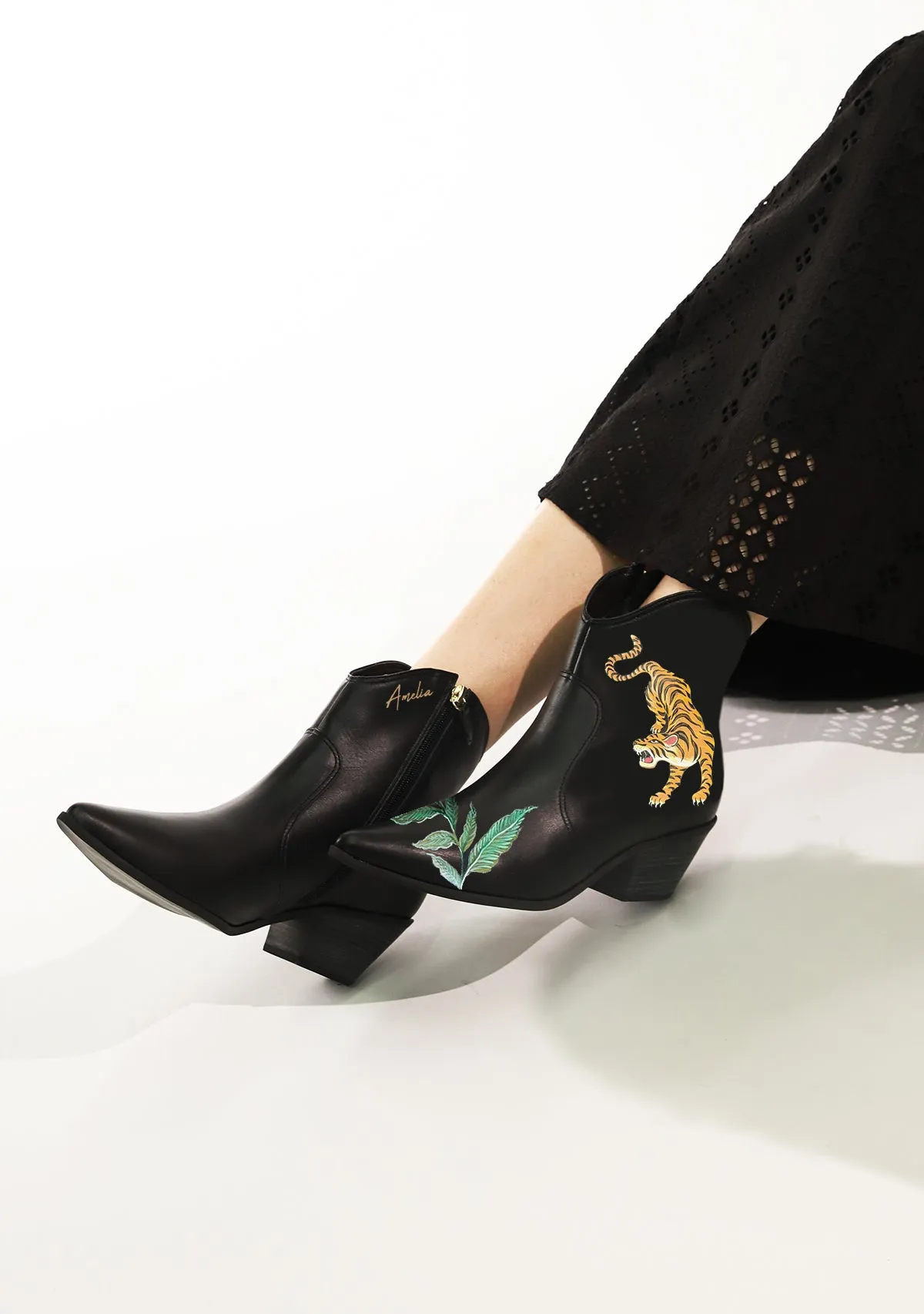 Dry Comfort Jungle Tiger Black Cowboy Boot