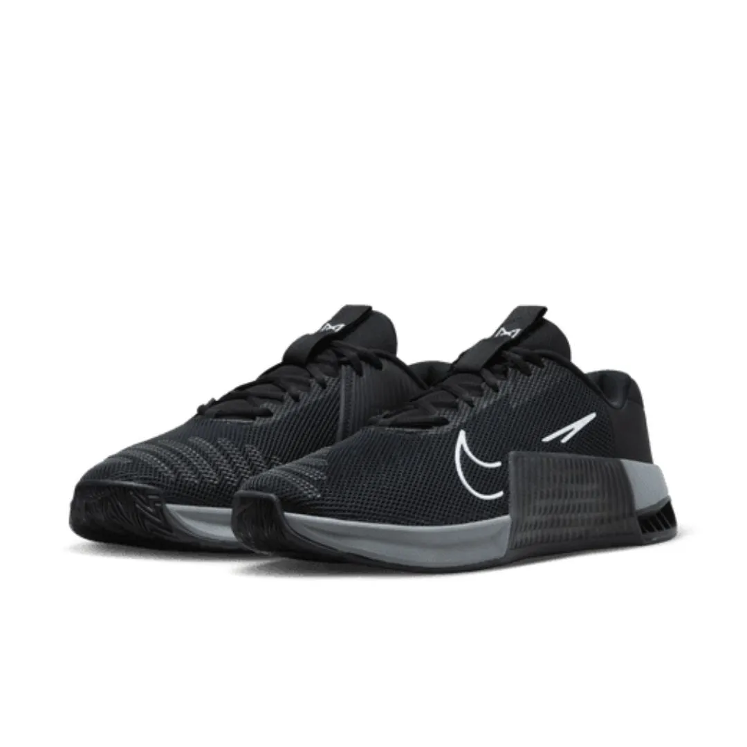 Effortless Ease MEN'S METC0N 9