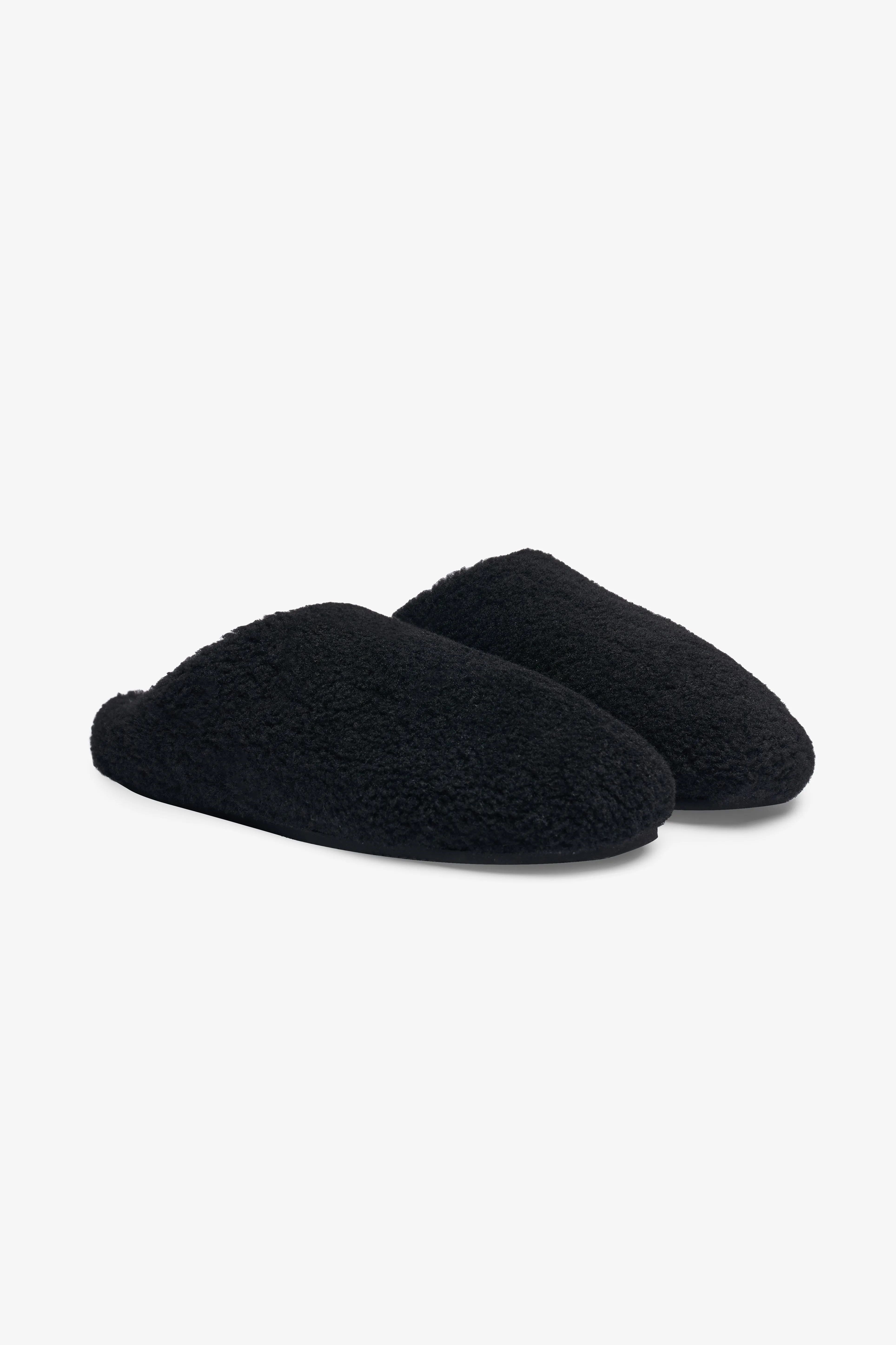 Ergonomic Midsole Teddy Black Shearling
