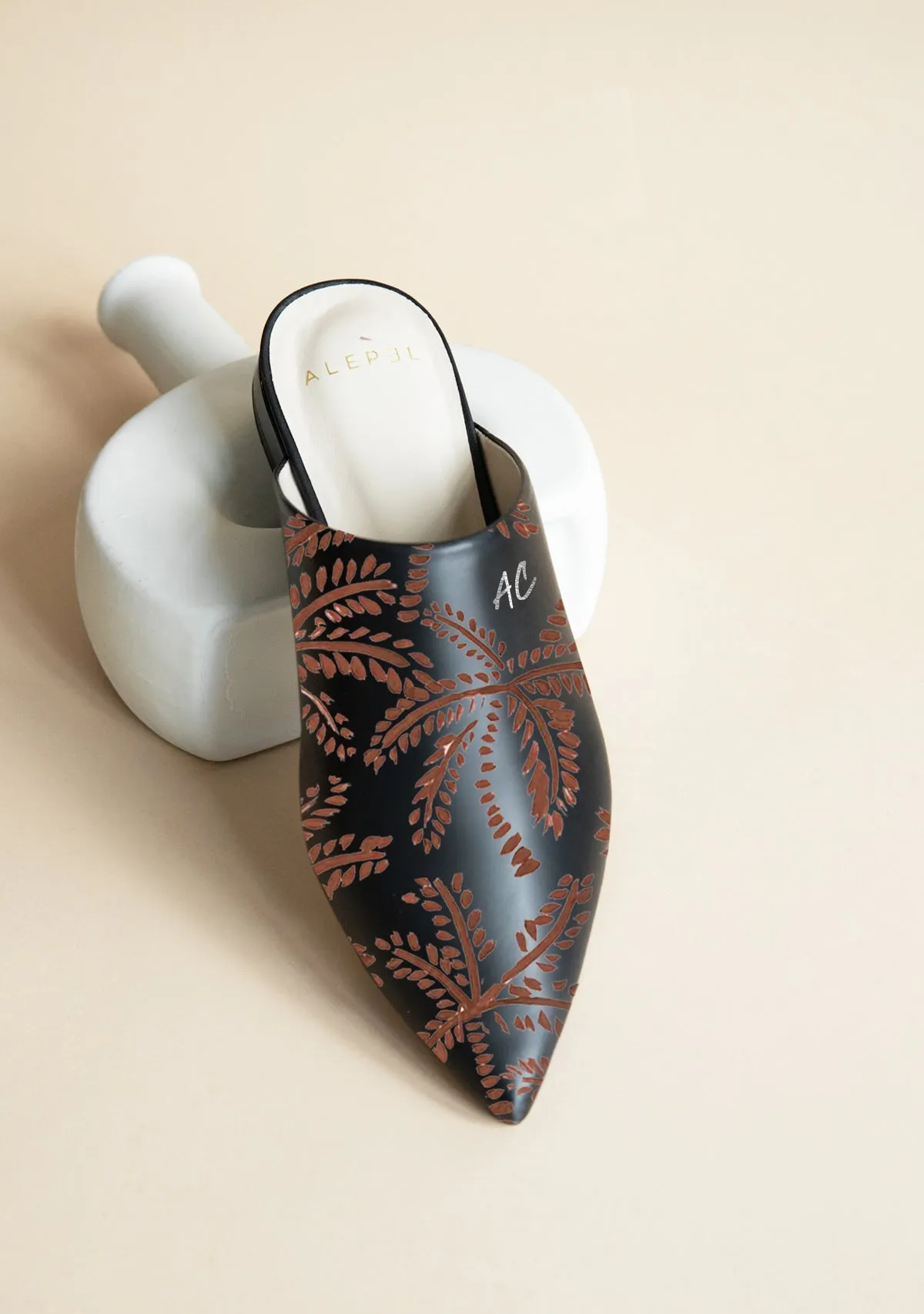 Exclusive Terracotta Abstract Palms Black Pointe