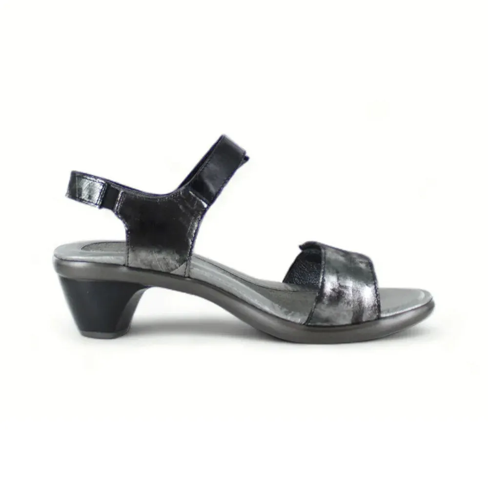 Naot Extant Avant Garde Sandal (40043) Womens Shoes Metallic Onyx/Black Madras