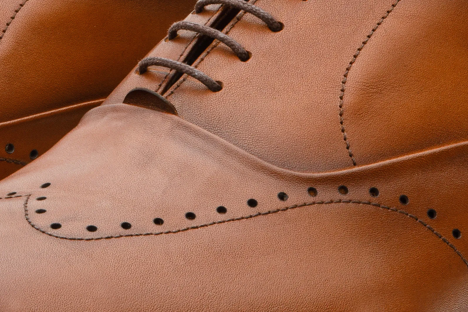 Flexible Outsole The Roma Tan Leather Wingtip Oxford Men Shoe