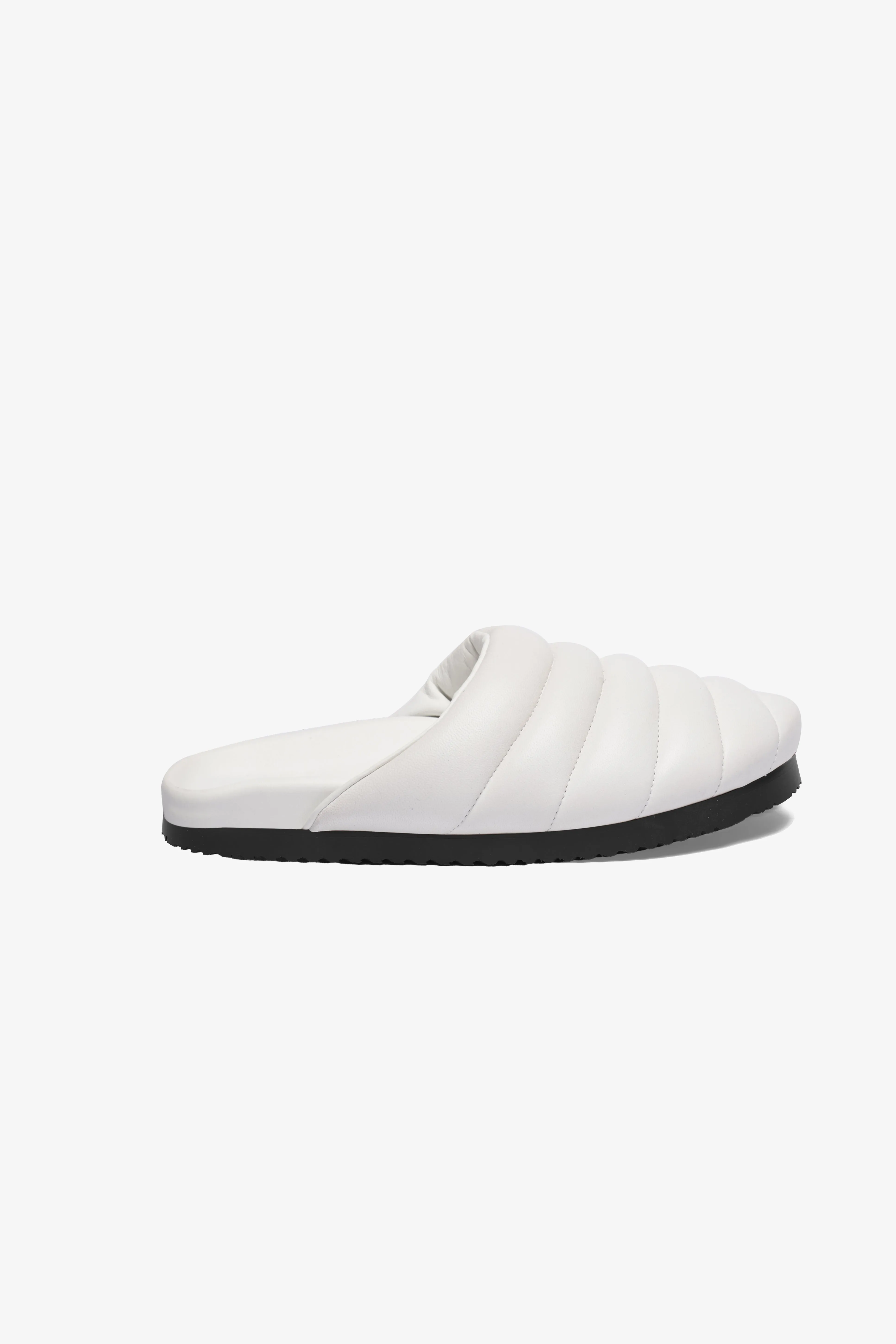 Superior Comfort Quincy Padded White Nappa