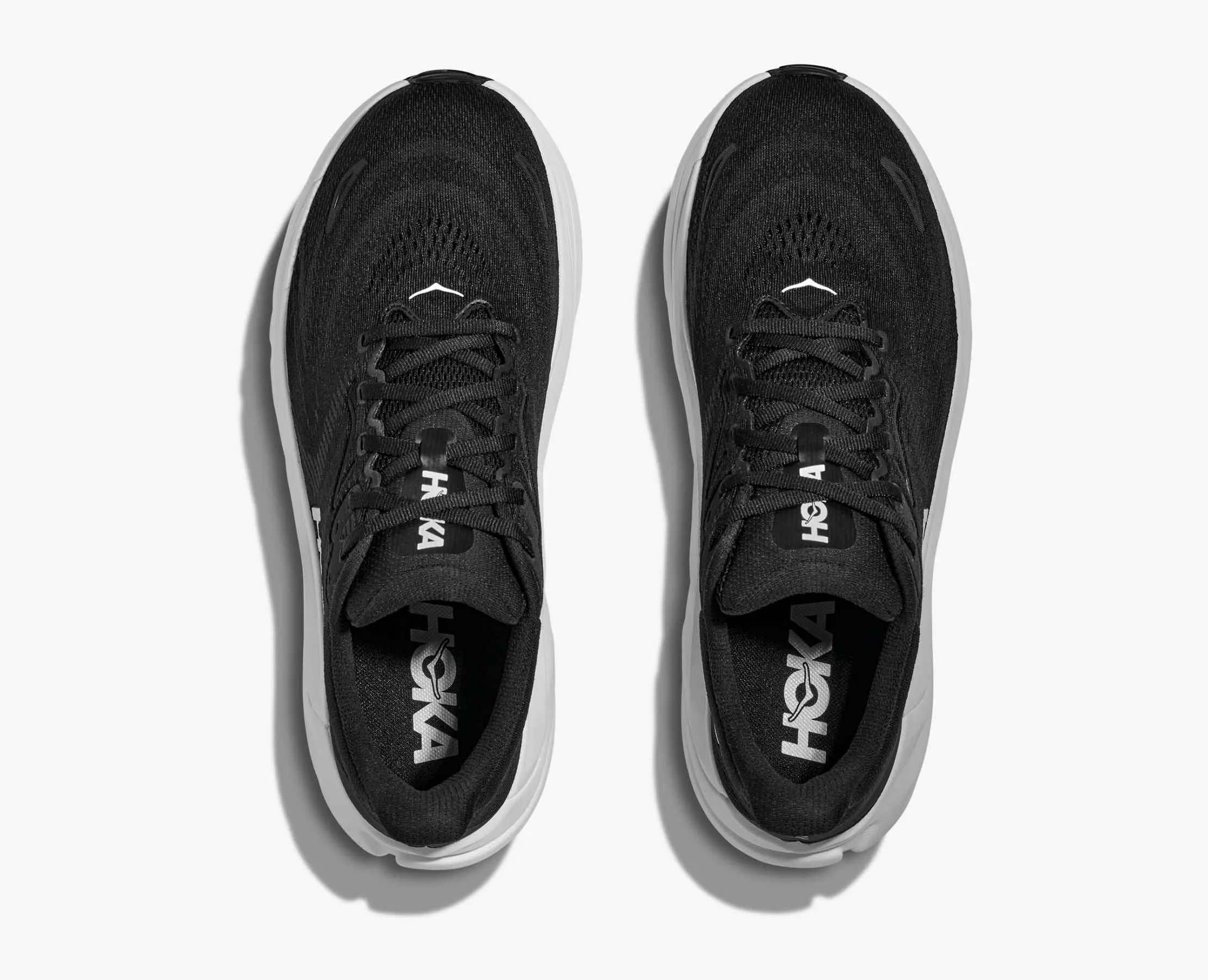Fresh HOKA ONE ONE ARAHI 8 - BLACK & WHITE