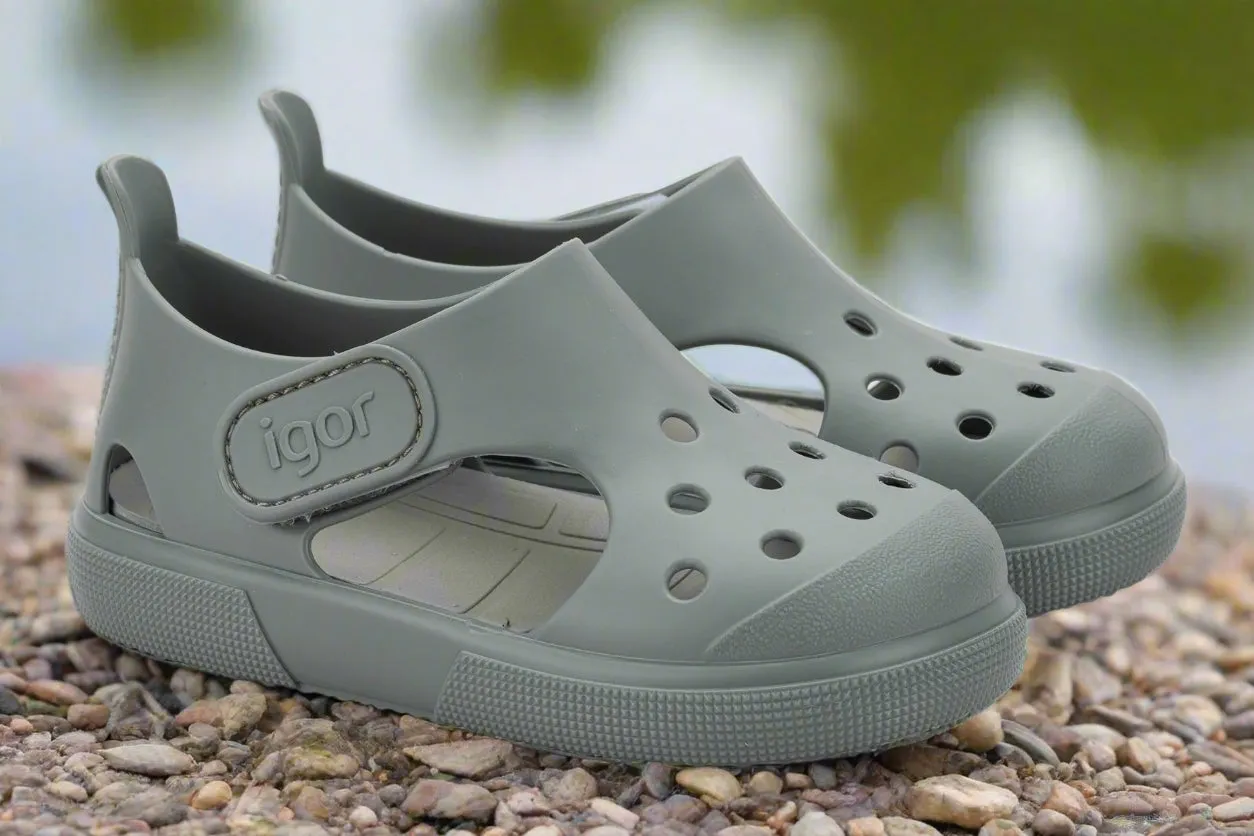 Igor Boy's And Girl's Surfi Sandals - Verde Elegant Kids