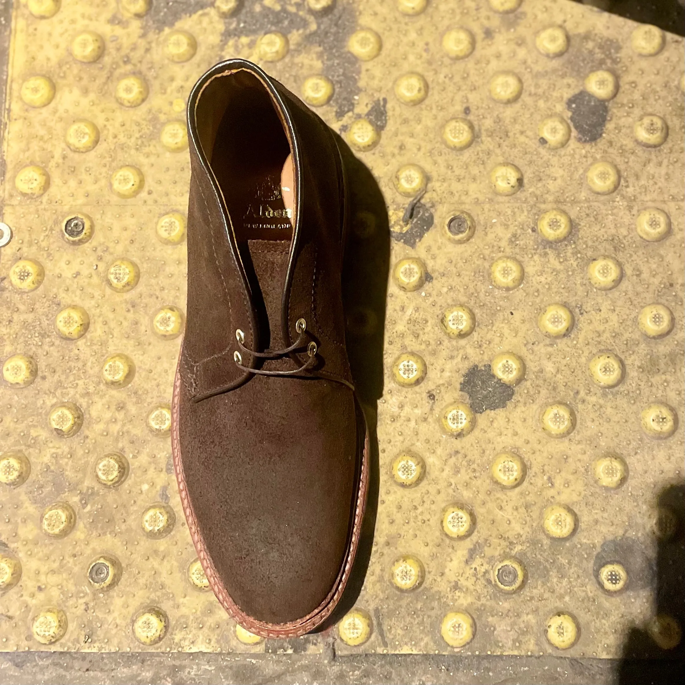 insulated D1717C - Catskills Chukka Boot in Tobacco Reverse Chamois