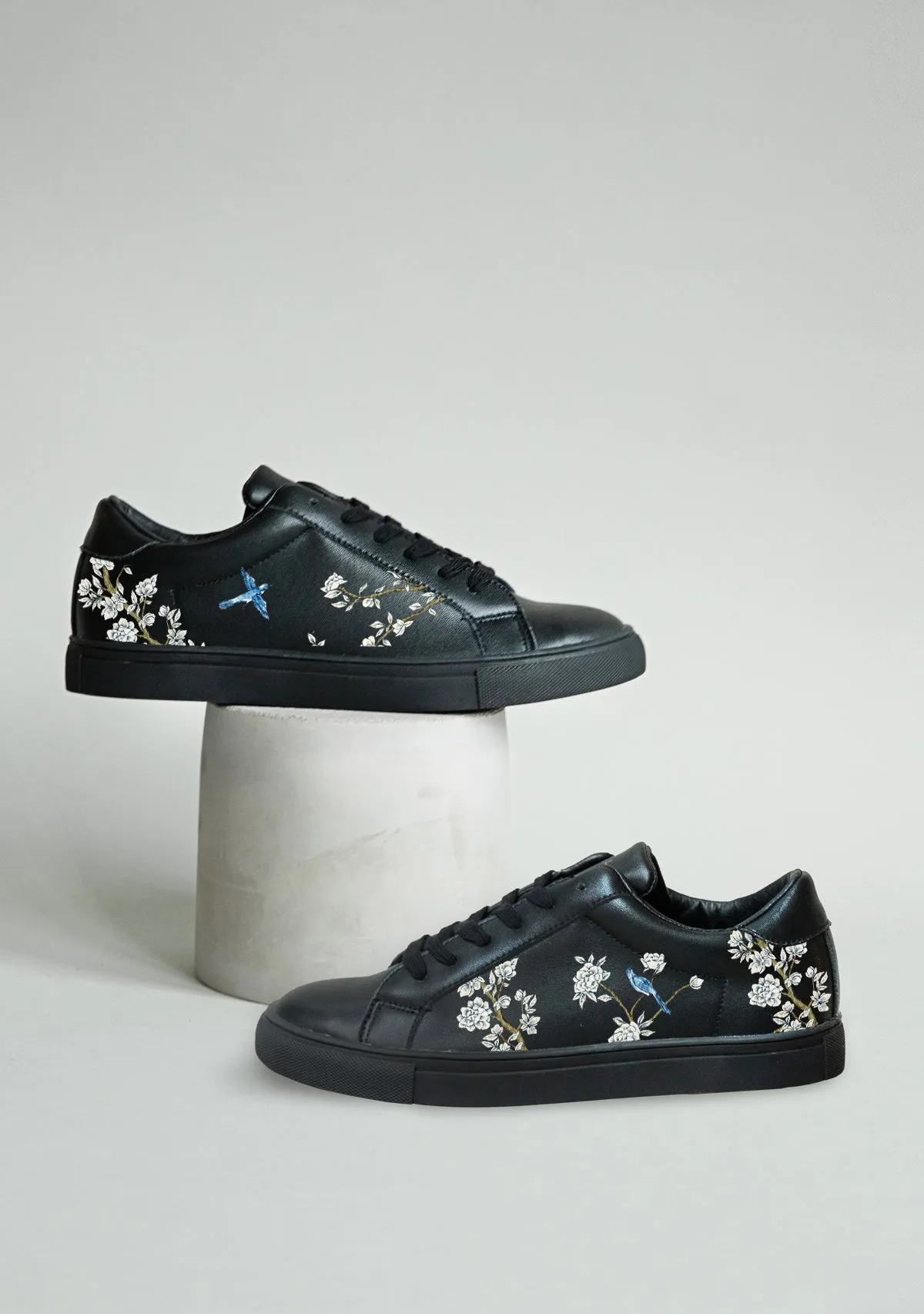 Japanese Garden Black Sneaker Bold flair